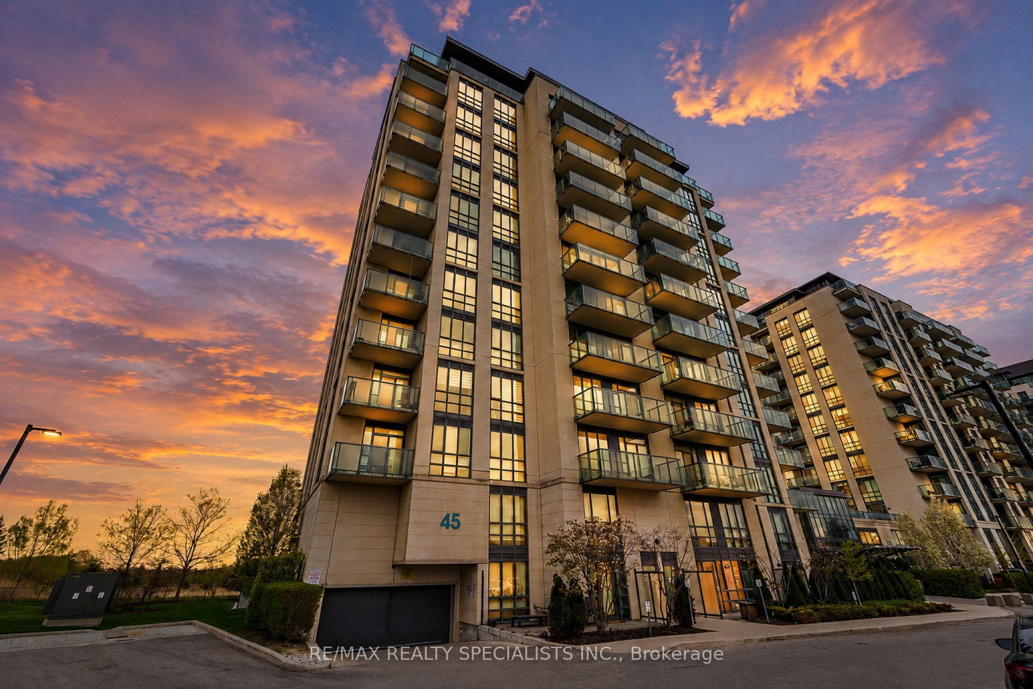 45 Yorkland Boulevard 805, Brampton, ON L6P 4B4 photo 4
