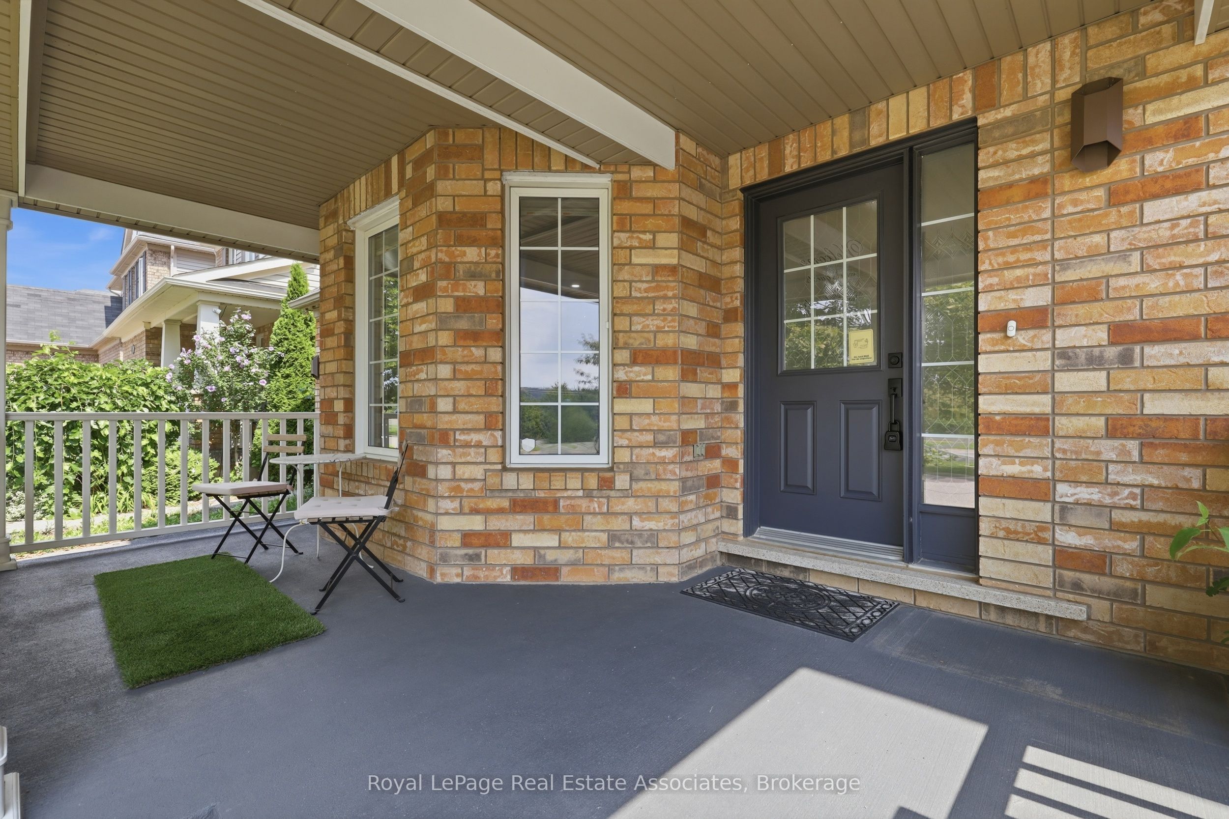 392 Tonelli Lane, Milton, ON L9T 0N4 photo 3