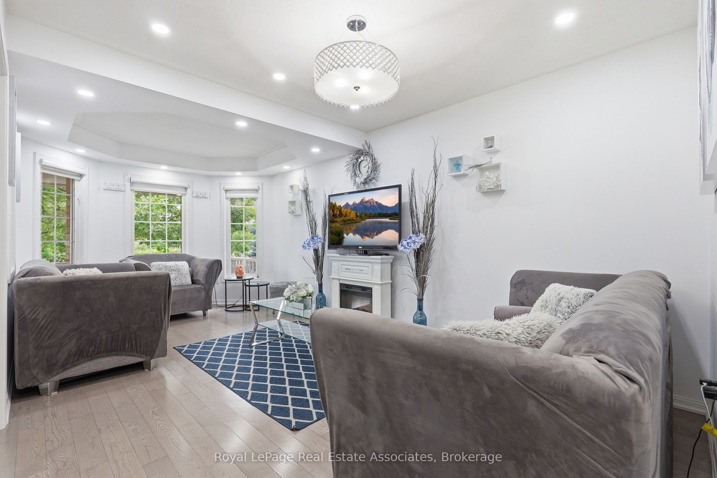 392 Tonelli Lane, Milton, ON L9T 0N4 photo 5