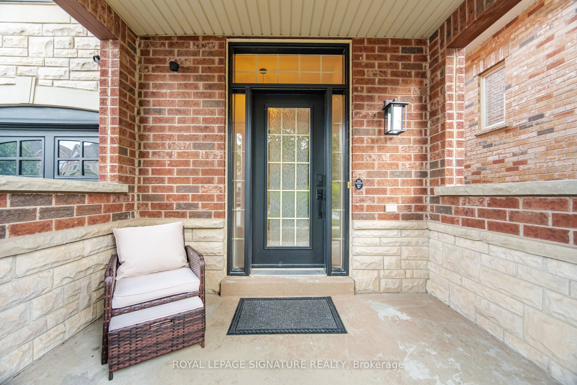 3059 Ferguson Drive, Burlington, ON L7M 0G6 photo 4