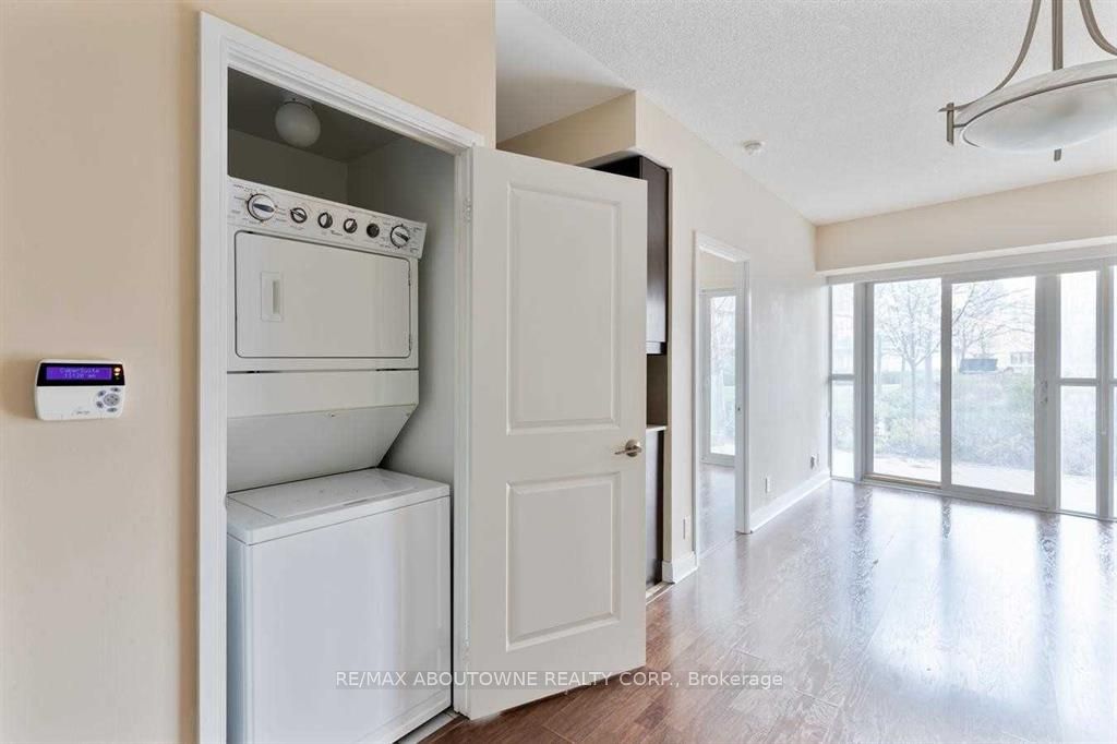 50 Absolute Avenue 304, Mississauga, ON L4Z 0A8 photo 3