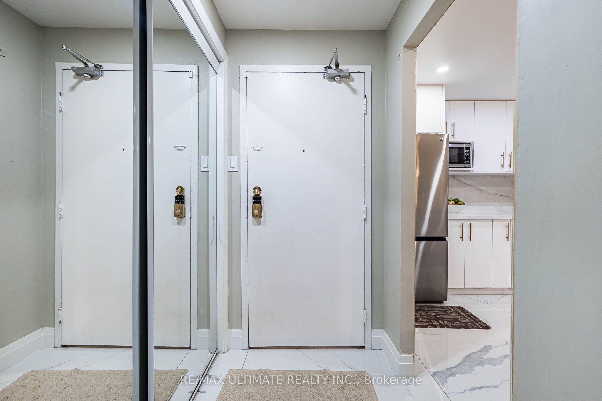 238 Albion Road 208, Toronto, ON M9W 6A7 photo 4
