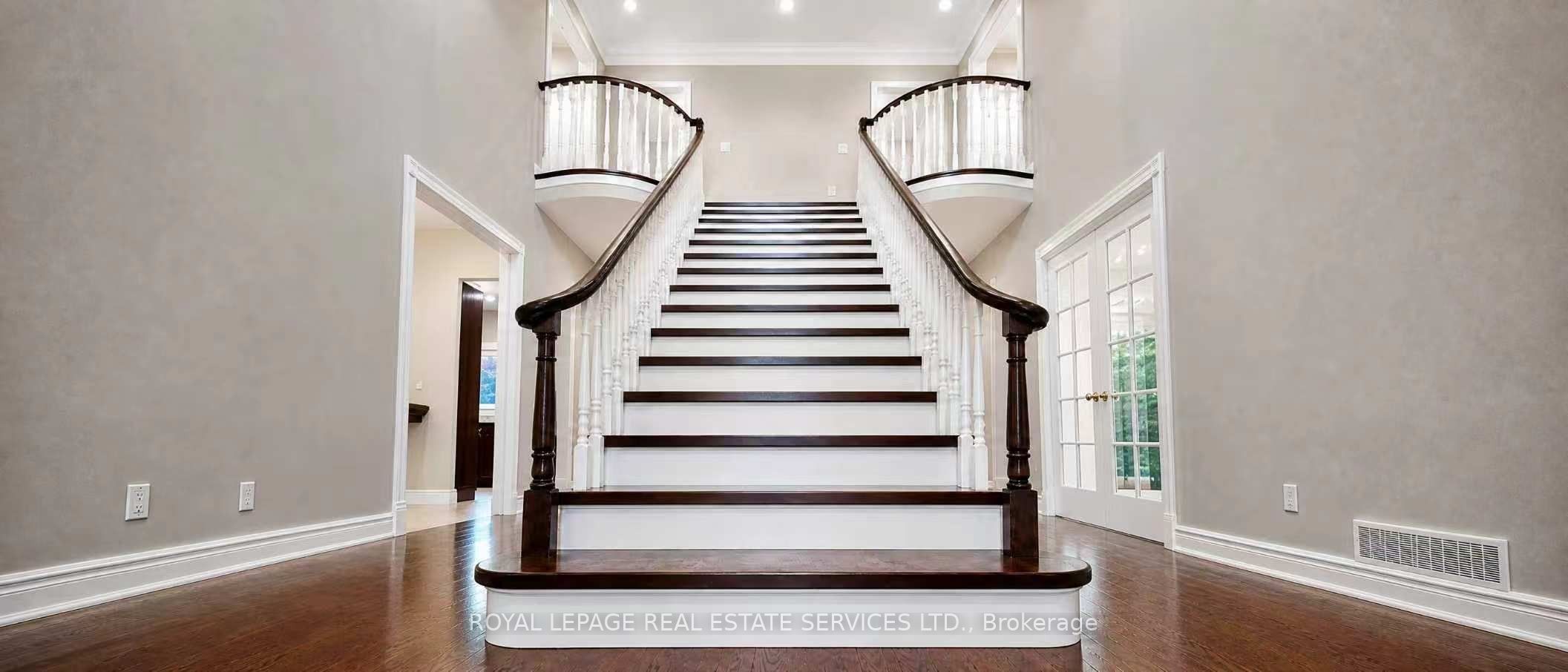 1512 Princeton Crescent, Oakville, ON L6H 4H4 photo 4