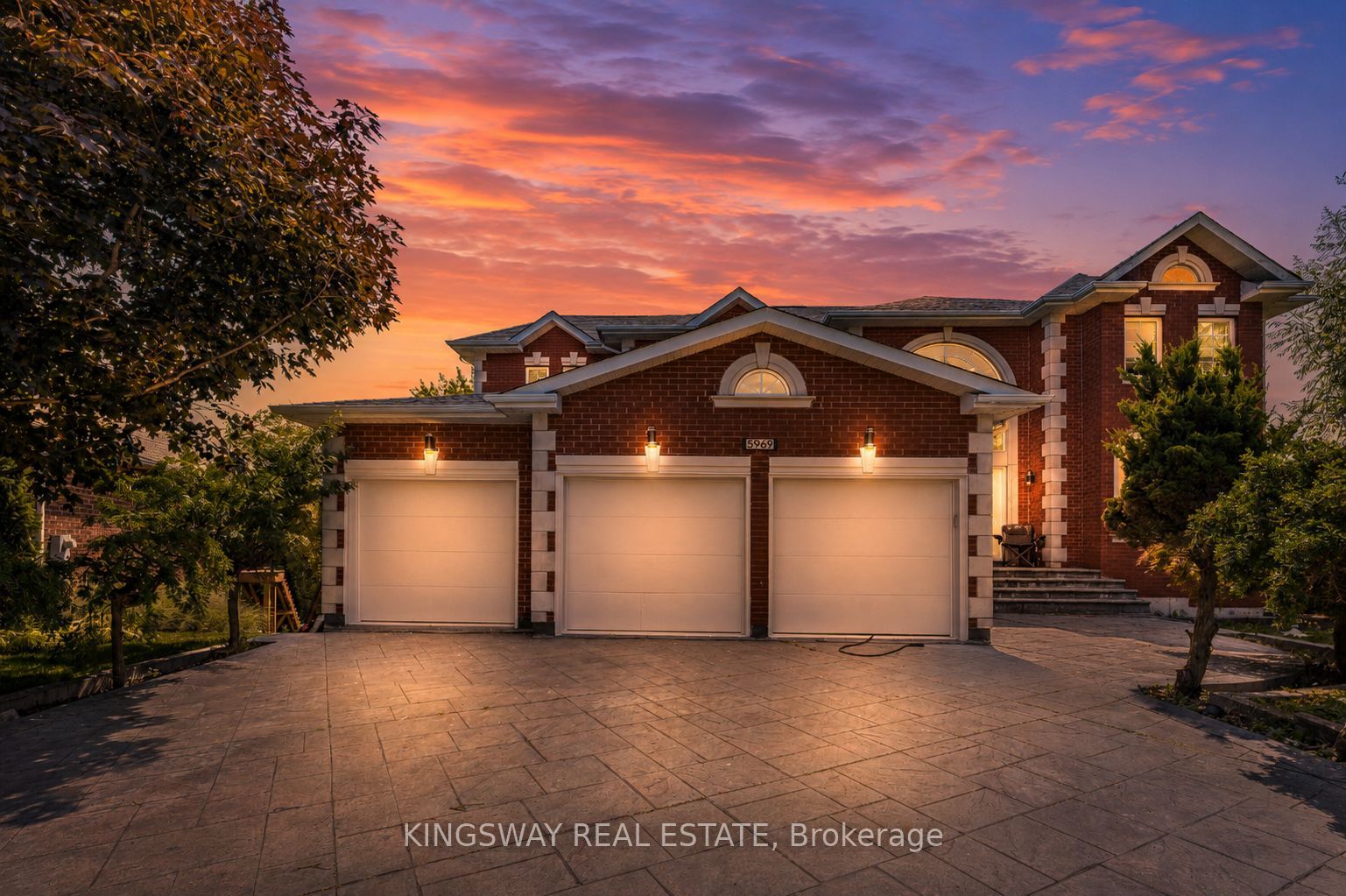 5969 RAYSHAW Crescent E, Mississauga, ON L5M 2P0