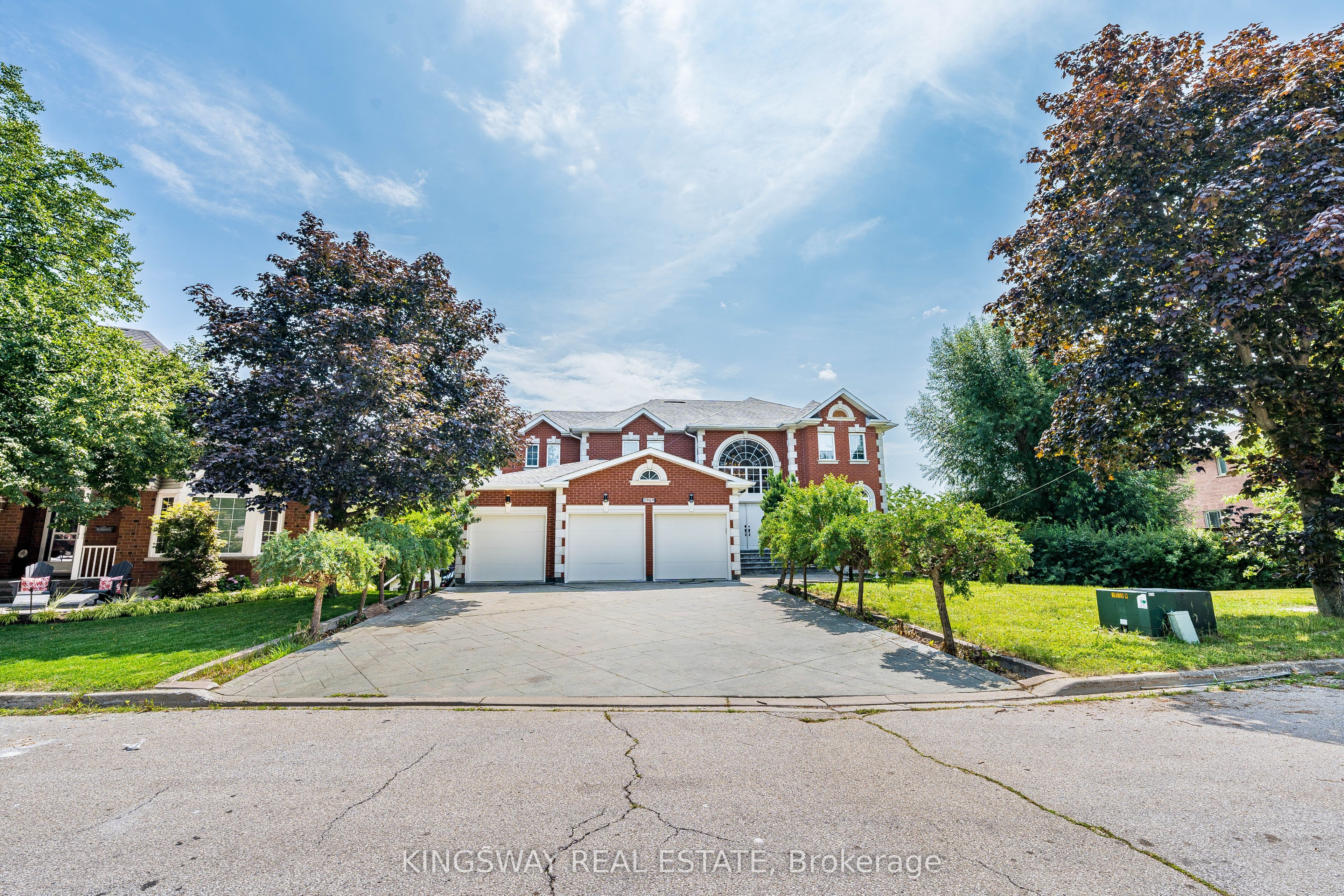 5969 RAYSHAW Crescent E, Mississauga, ON L5M 2P0 photo 3