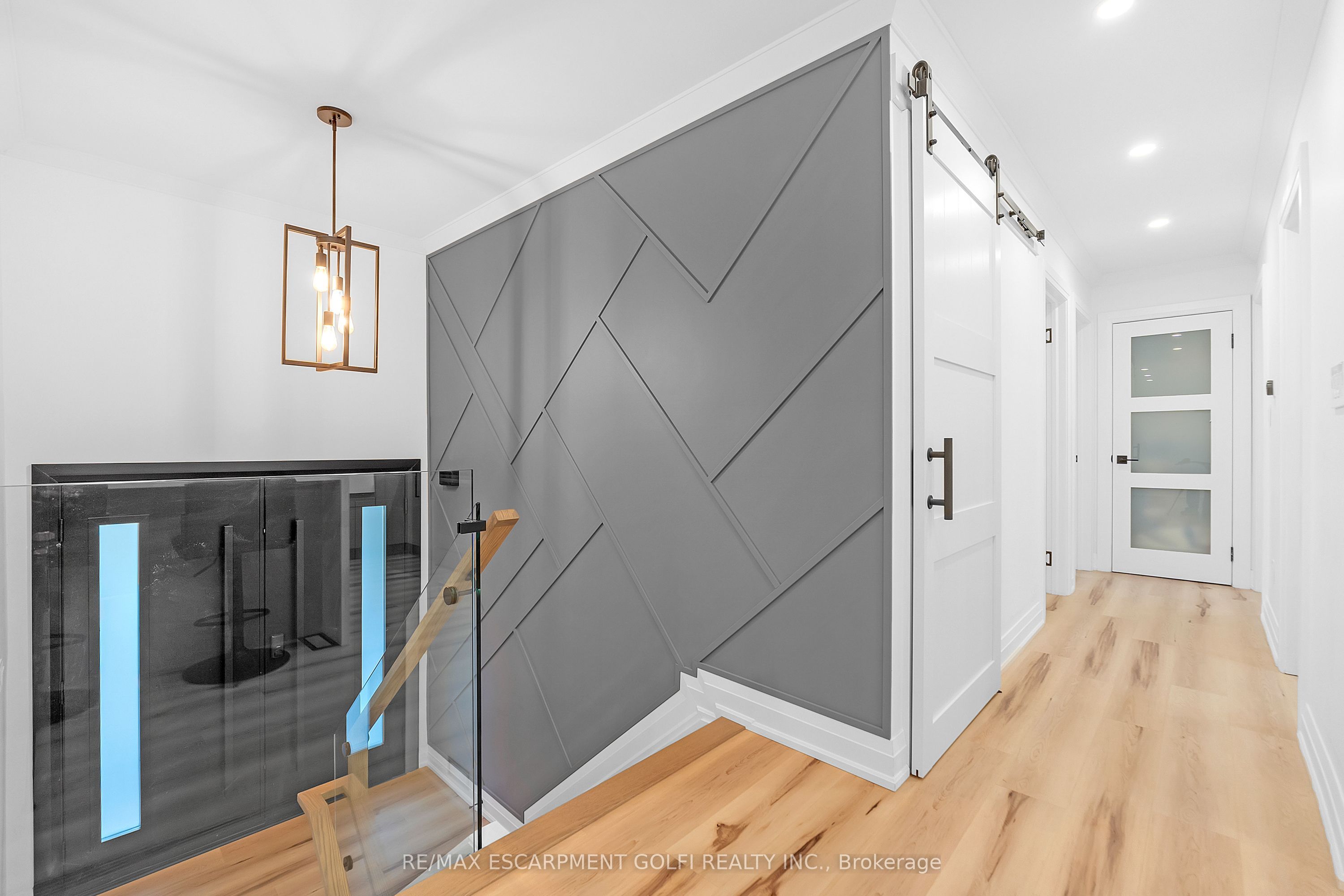 4236 Longmoor Drive, Burlington, ON L7L 4Z9 photo 5