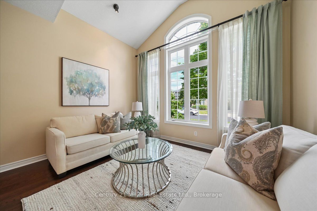 2350 Valleyridge Drive, Oakville, ON L6M 5C1 photo 5