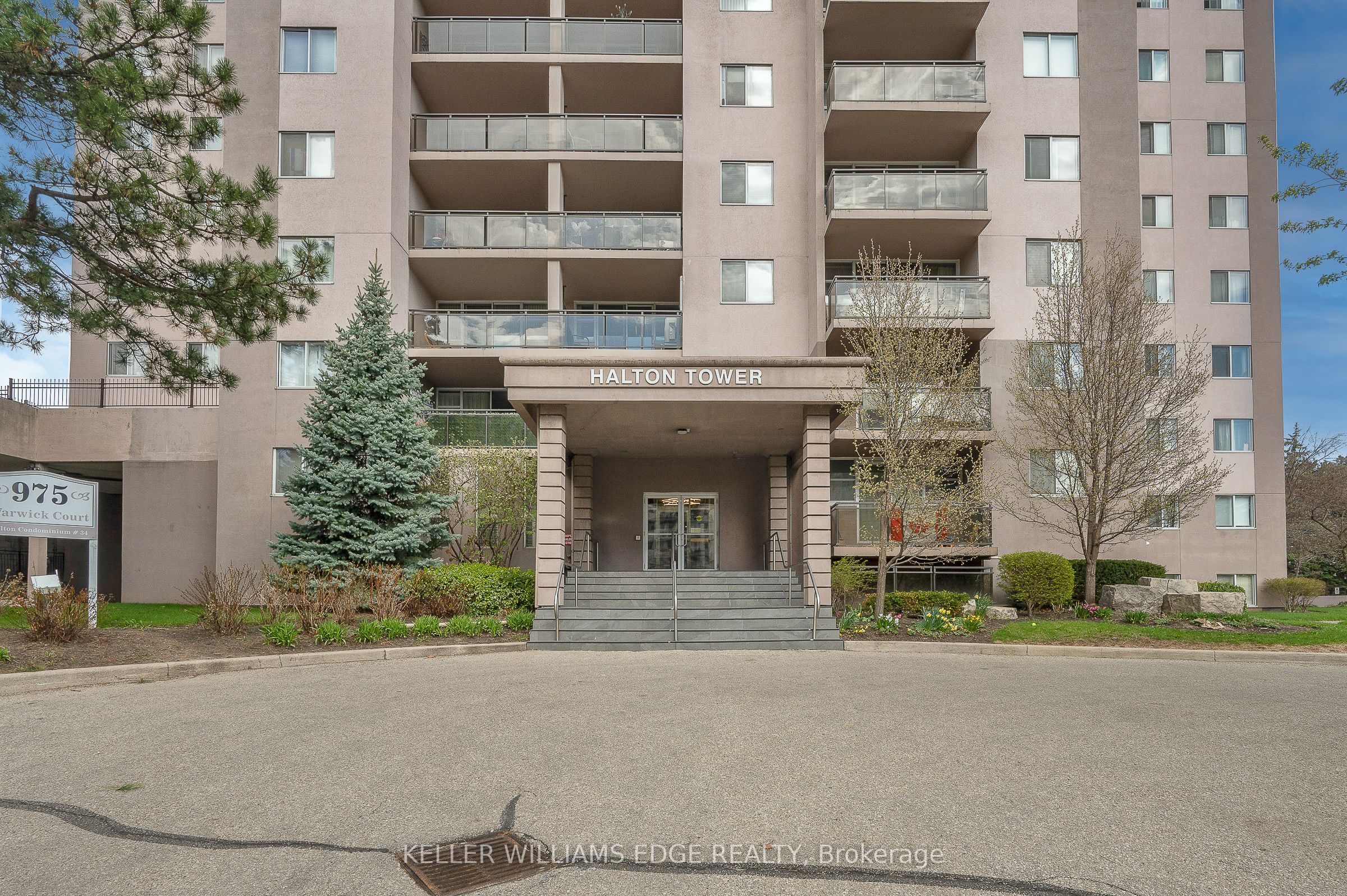 975 Warwick Court 708, Burlington, ON L7T 3Z7 photo 5