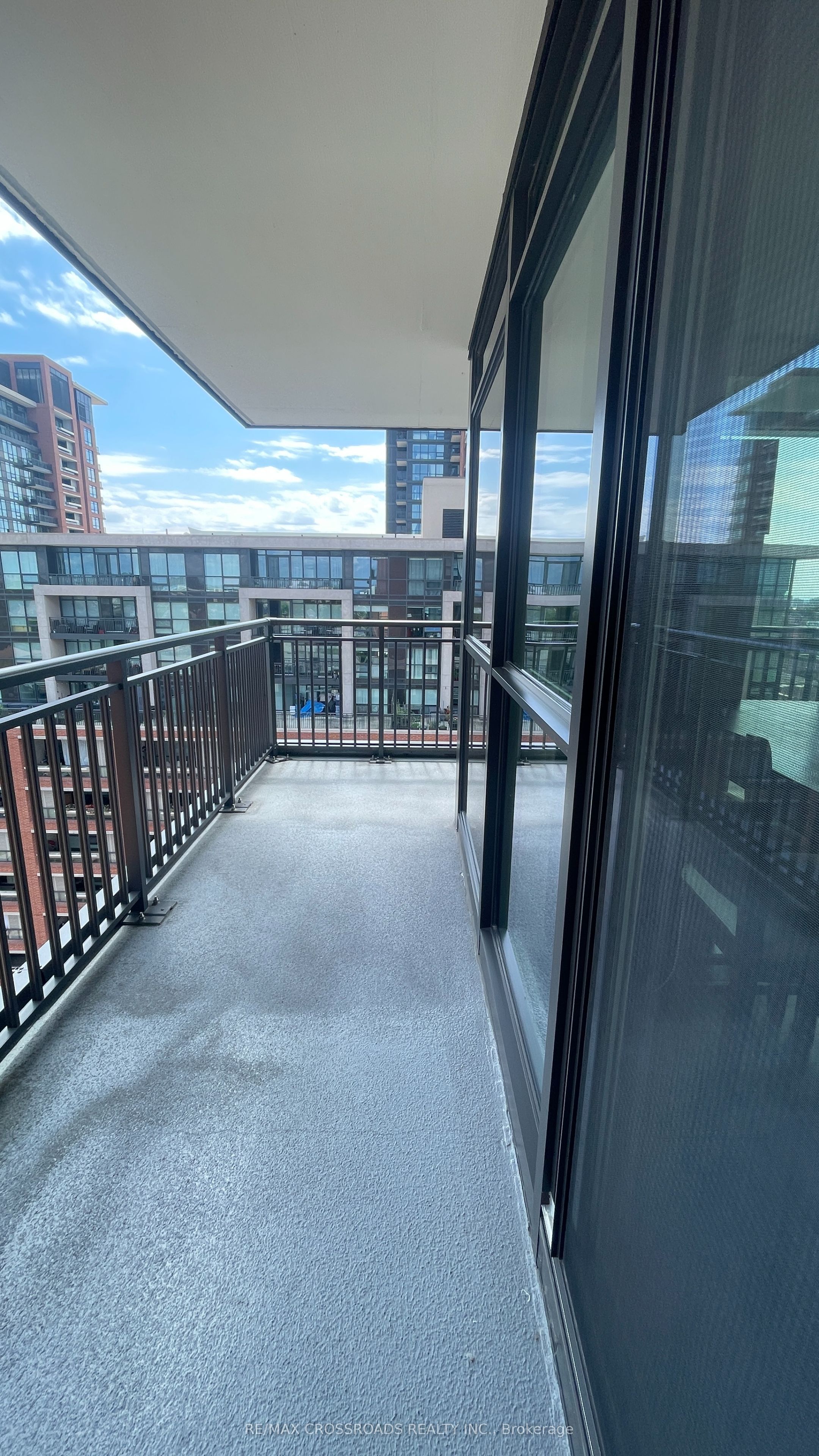 3091 Dufferin Street 1209, Toronto, ON M6A 0C4 photo 2