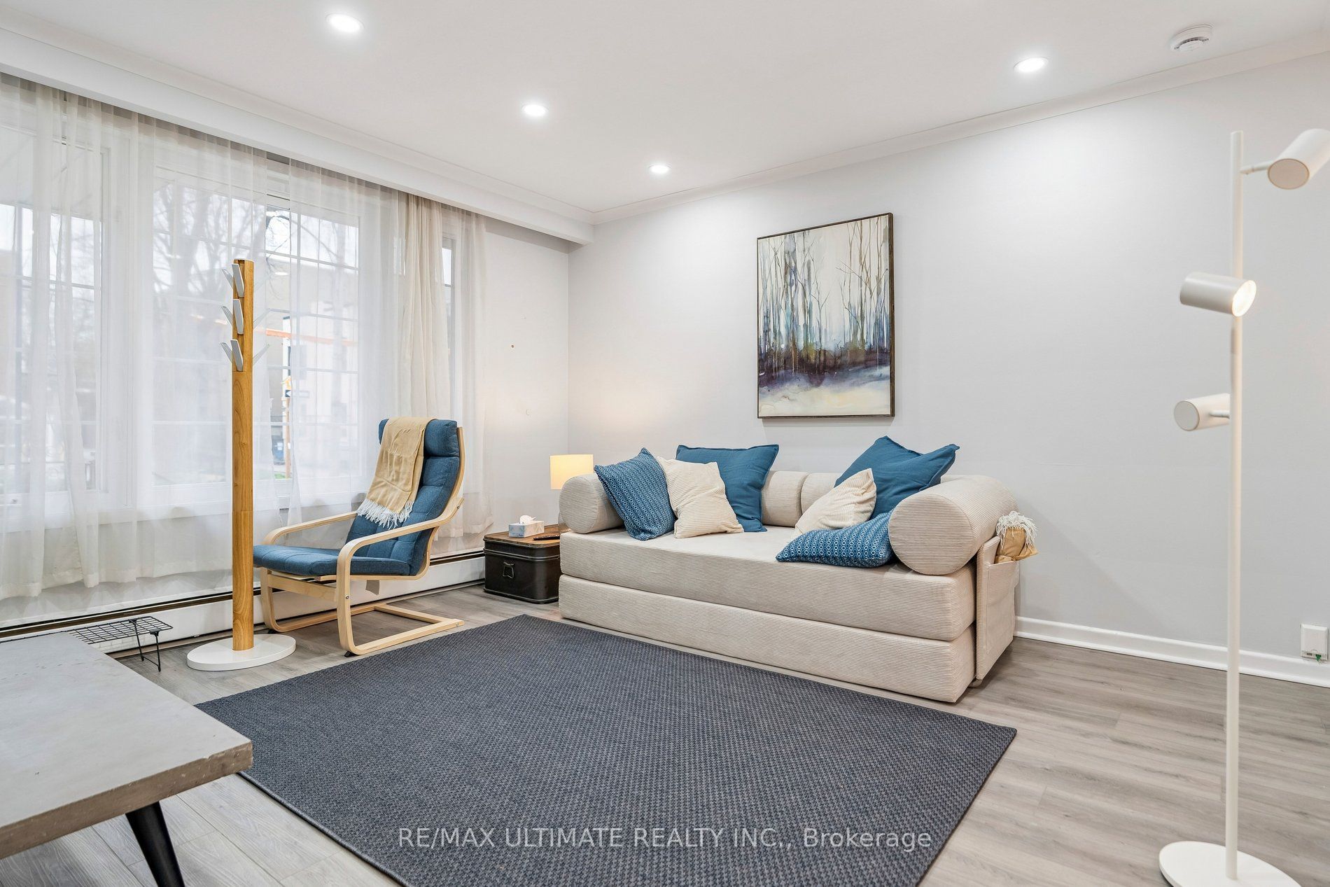 213 Close Avenue 1, Toronto, ON M6K 2V6 photo 5