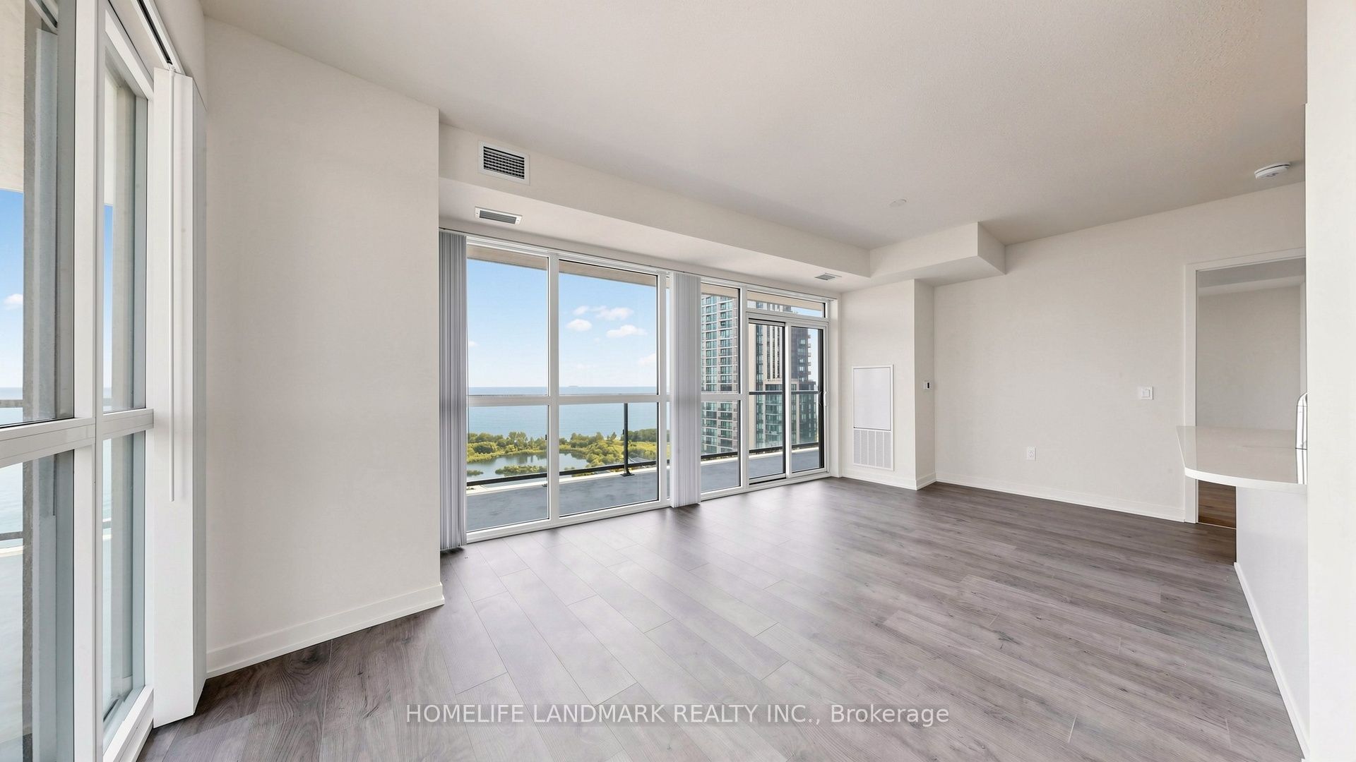 38 Annie Craig Drive 2702, Toronto, ON M8V 0A8 photo 5