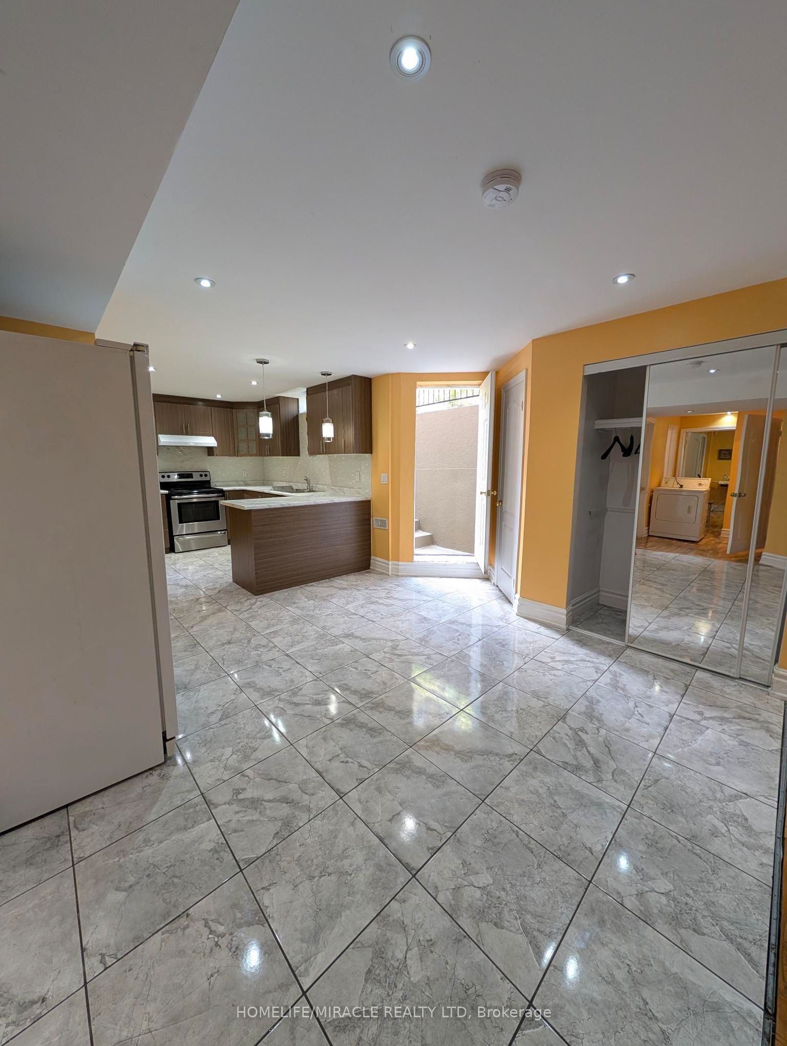 8 Astoria Place Basement, Caledon, ON L7C 1A4 photo 5