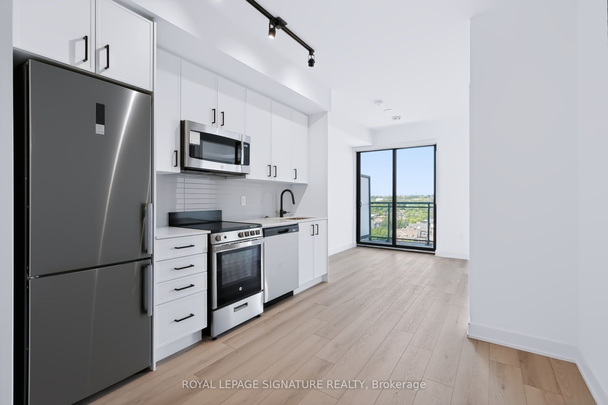 758 Dovercourt Road 1001, Toronto, ON M6H 0G7 photo 5