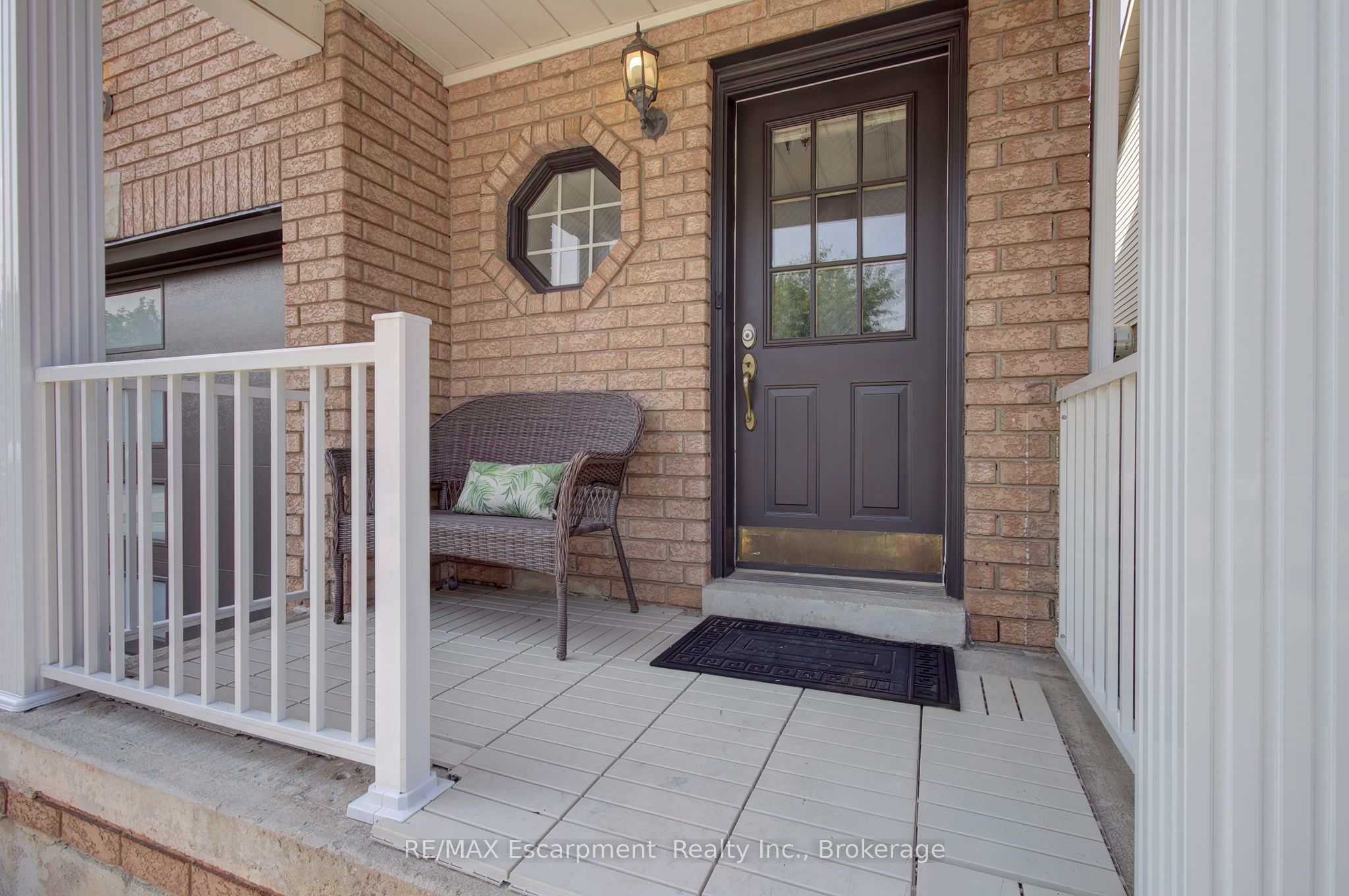 5143 Lampman Avenue, Burlington, ON L7L 6K1 photo 2