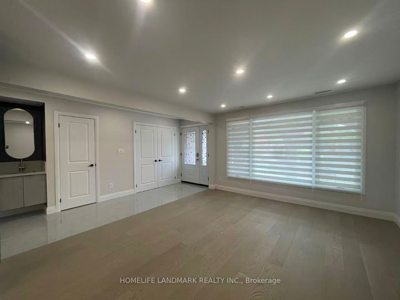 17 Rosemeade Avenue Unit 1, Toronto, ON M8Y 3A2 photo 5