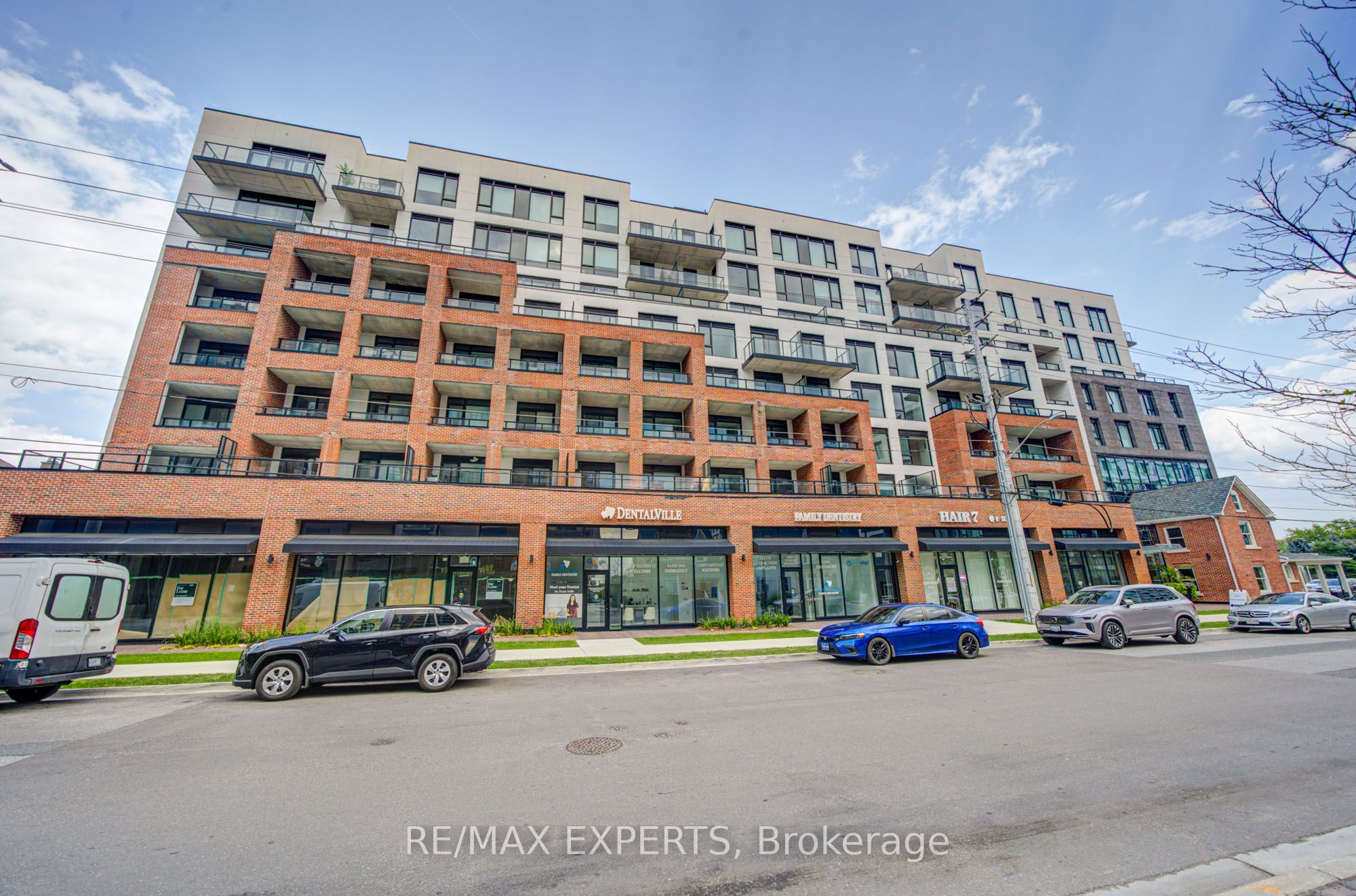 2475 Old Bronte Road 507, Oakville, ON L6M 5S7 photo 3