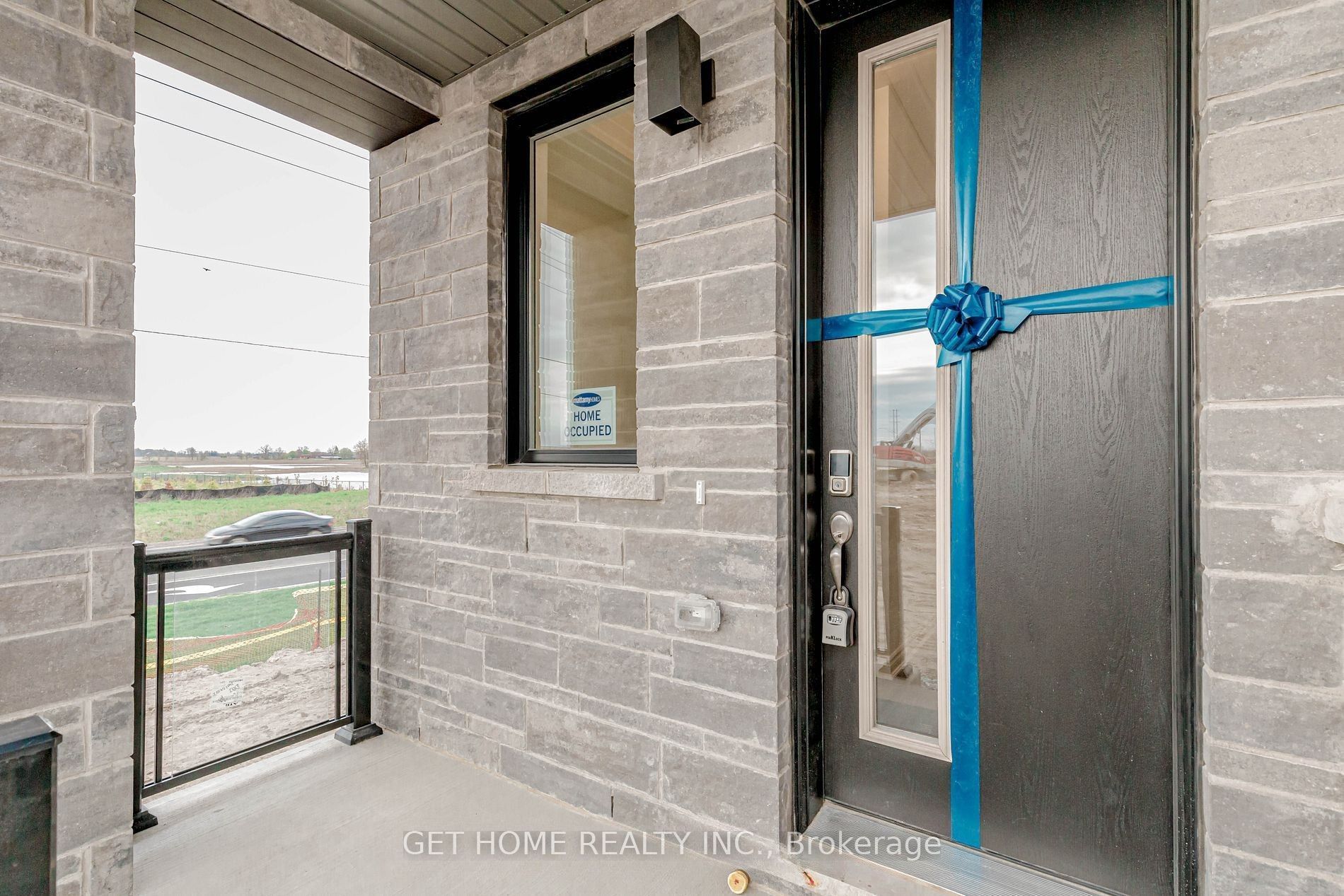 1856 Thames Circle, Milton, ON L9E 2A4 photo 3