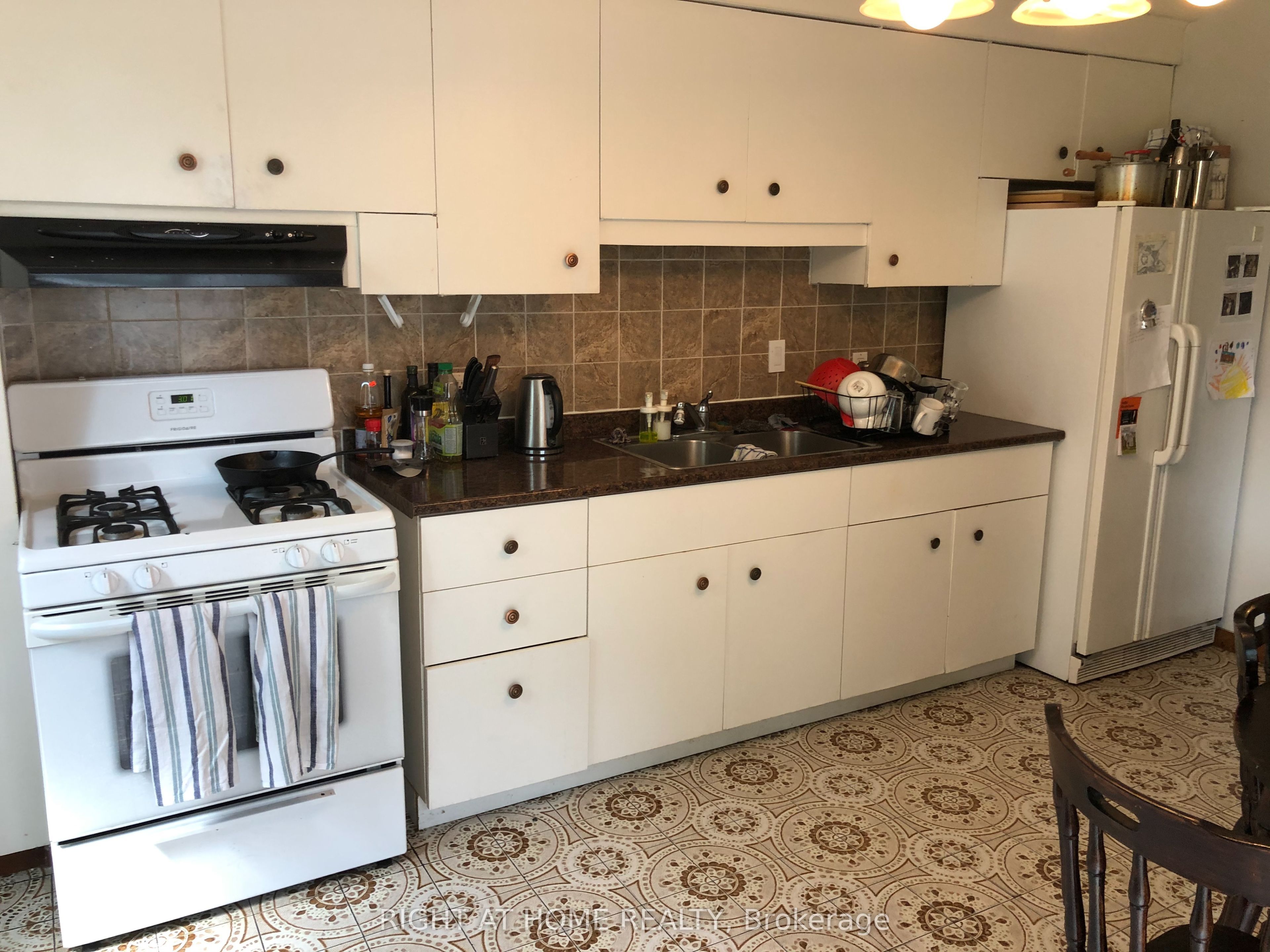 564 Concord Avenue, Toronto, ON M6H 2R1 photo 5
