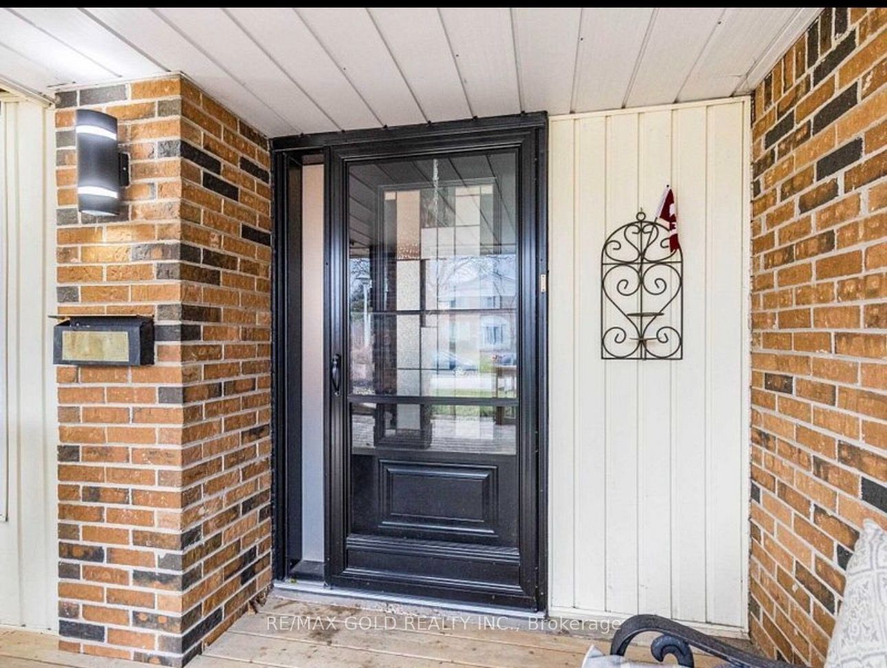 50 Lorraine Crescent, Brampton, ON L6S 2R7 photo 3