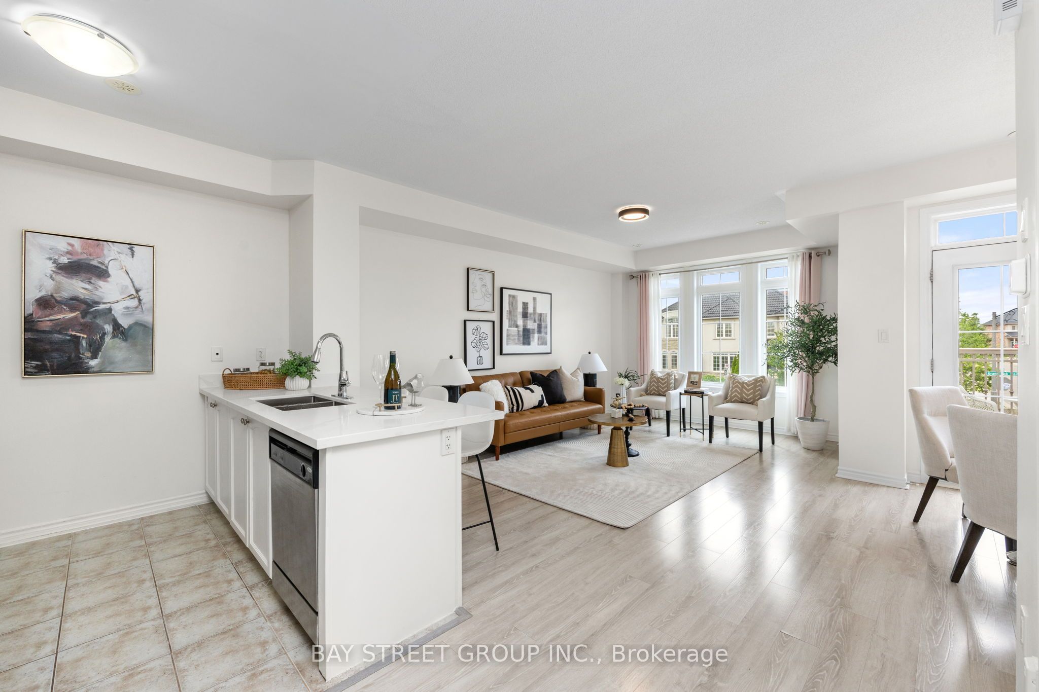 2564 Grand Oak Trail, Oakville, ON L6M 0S4