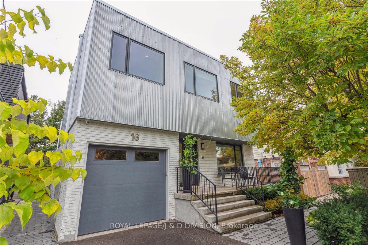 16 Forty First Street, Toronto, ON M8W 3N5 photo 2