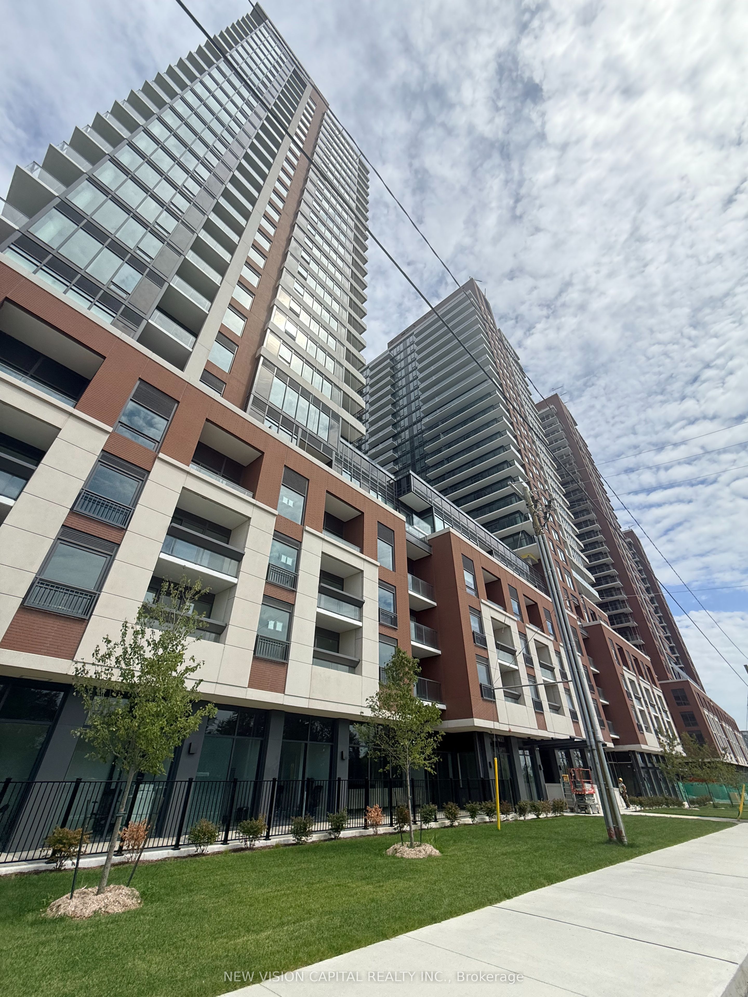 4010 Eglinton Avenue 1512, Toronto, ON M9A 0G5