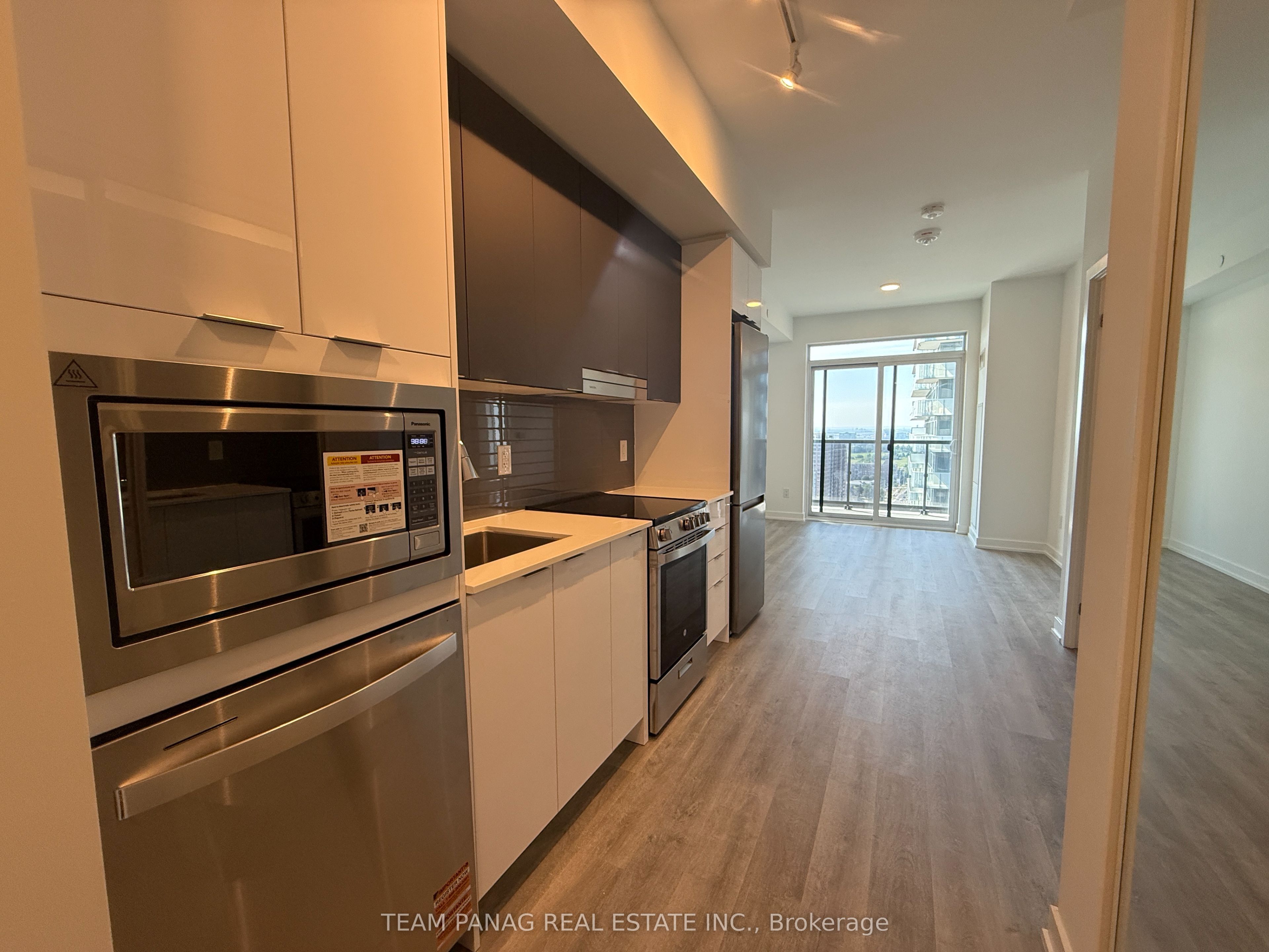 5105 Hurontario Street 431, Mississauga, ON L4Z 0C9 photo 5