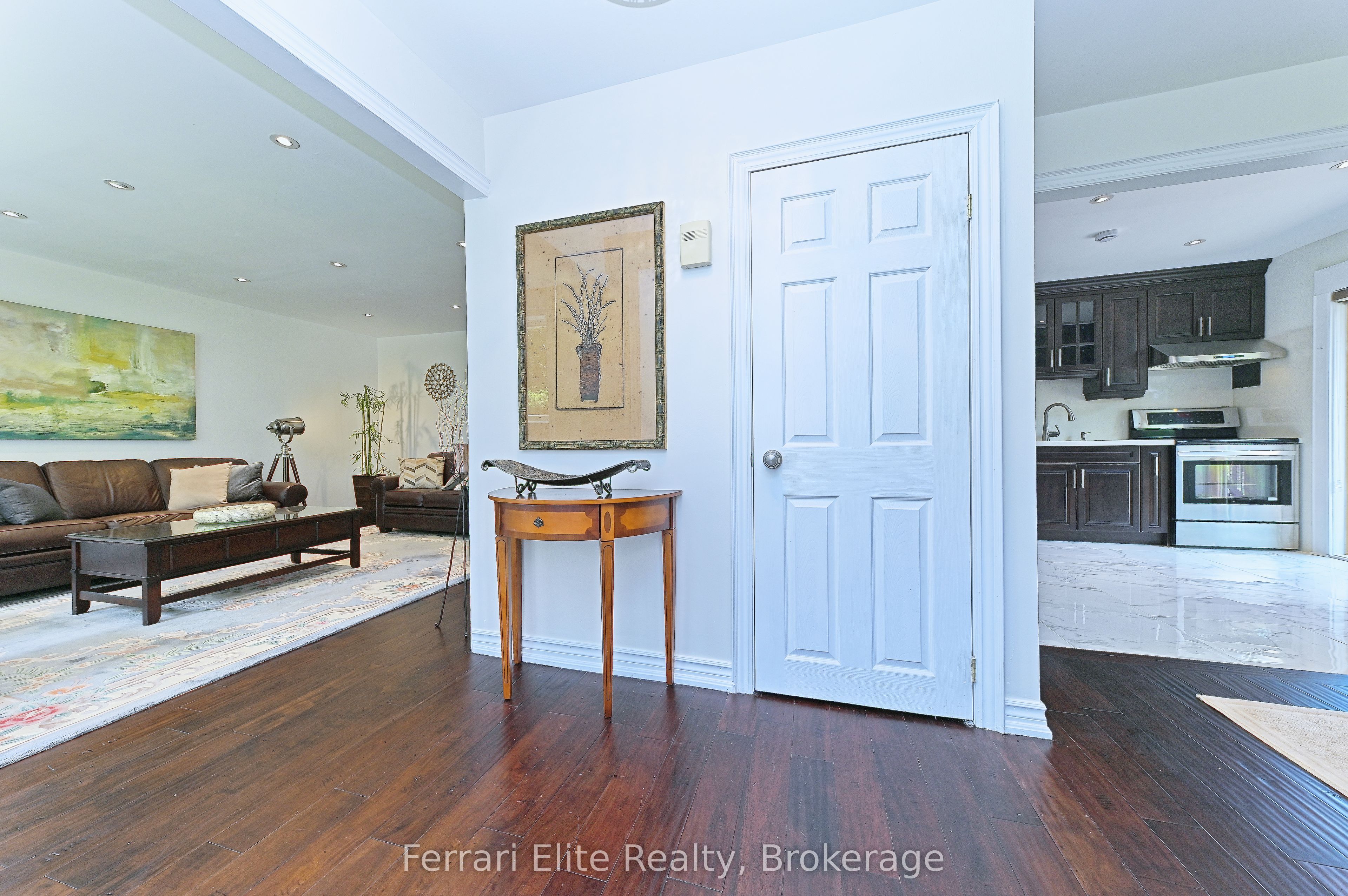 73 Farley Crescent, Toronto, ON M9R 2A5 photo 5
