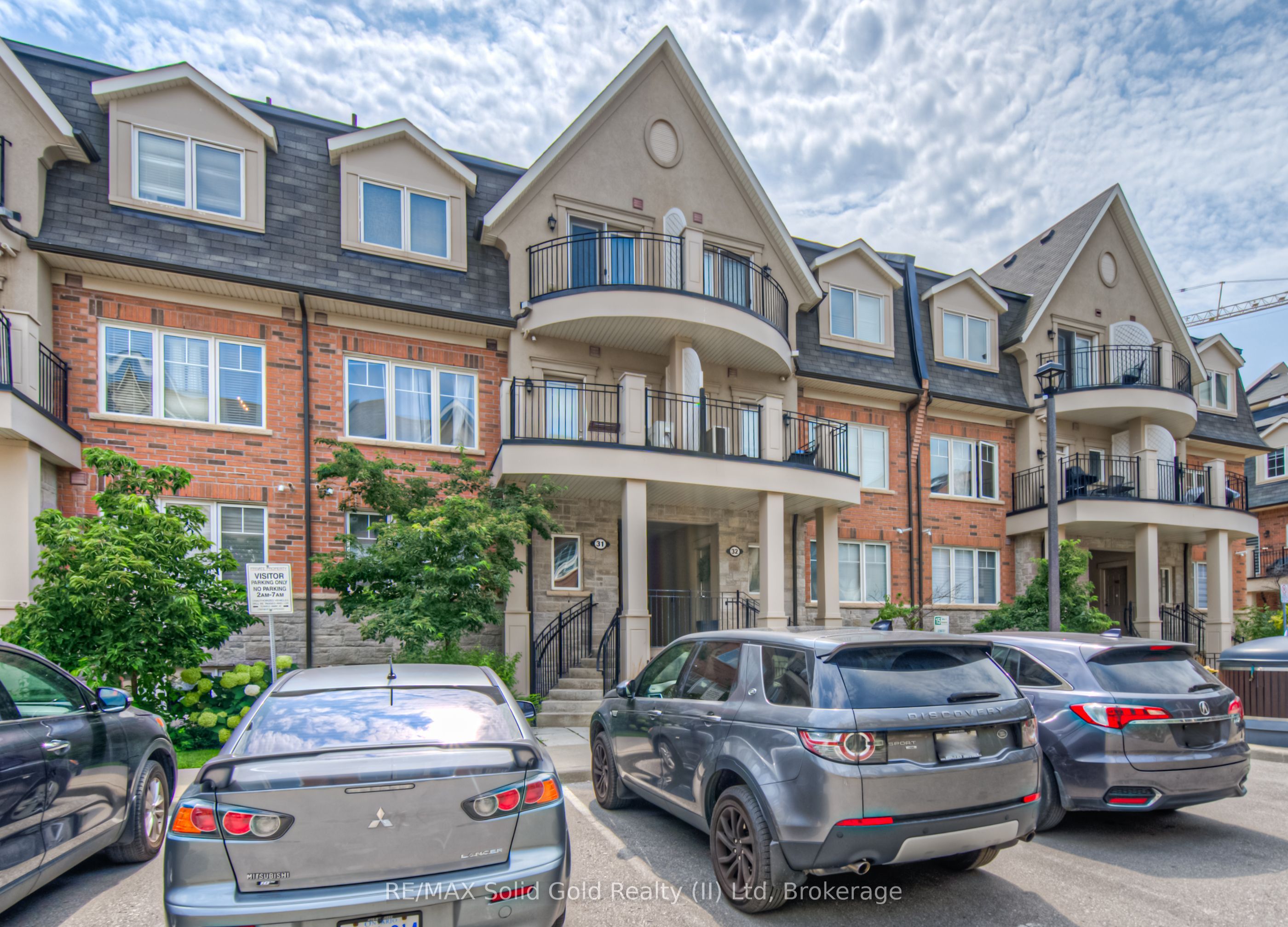 2420 BARONWOOD Drive Unit #32-01, Oakville, ON L6M 0X6 photo 3