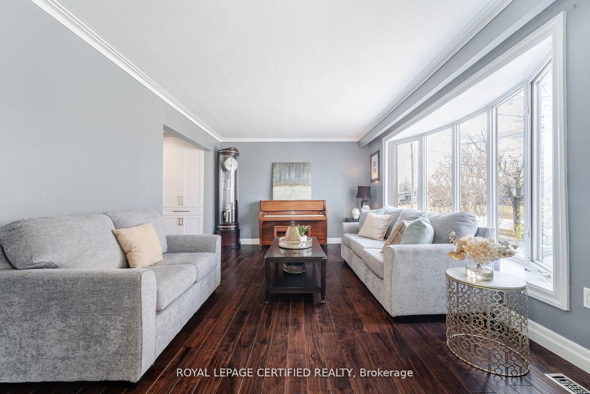 5 Stockman Crescent, Halton Hills, ON L7G 1J5 photo 3