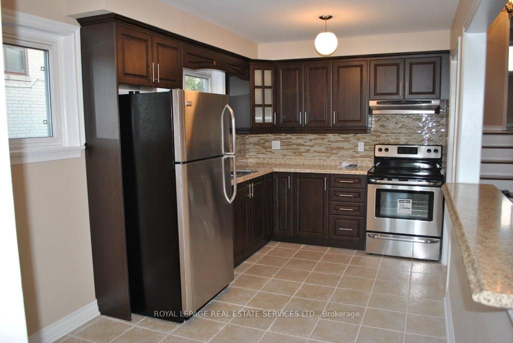 67 Lanyard Road 1, Toronto, ON M9M 1Y8 photo 5