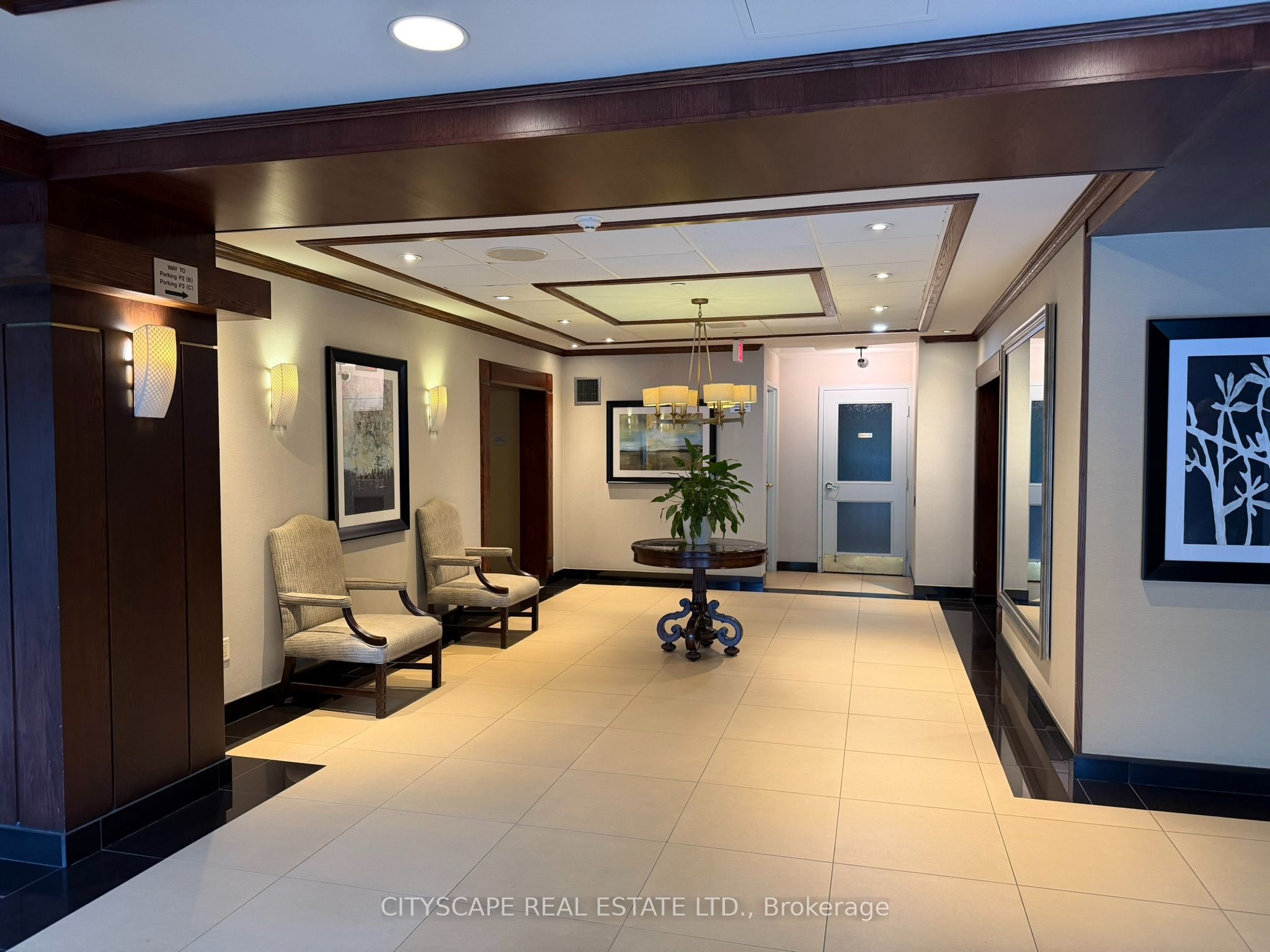 101 Subway Crescent 1906, Toronto, ON M9B 6K4 photo 3