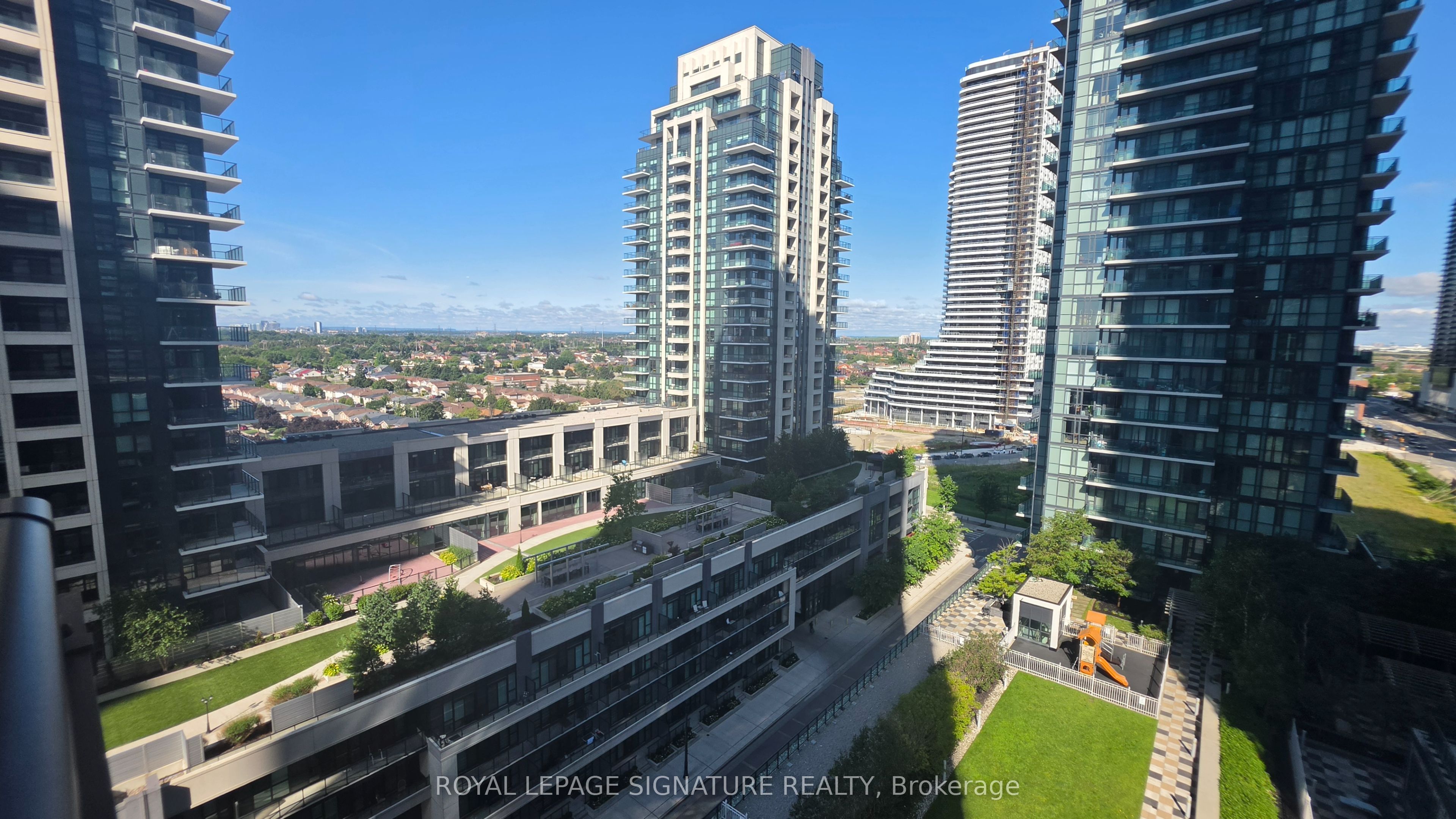 4065 Brickstone Mews 1107, Mississauga, ON L5B 0G3 photo 2