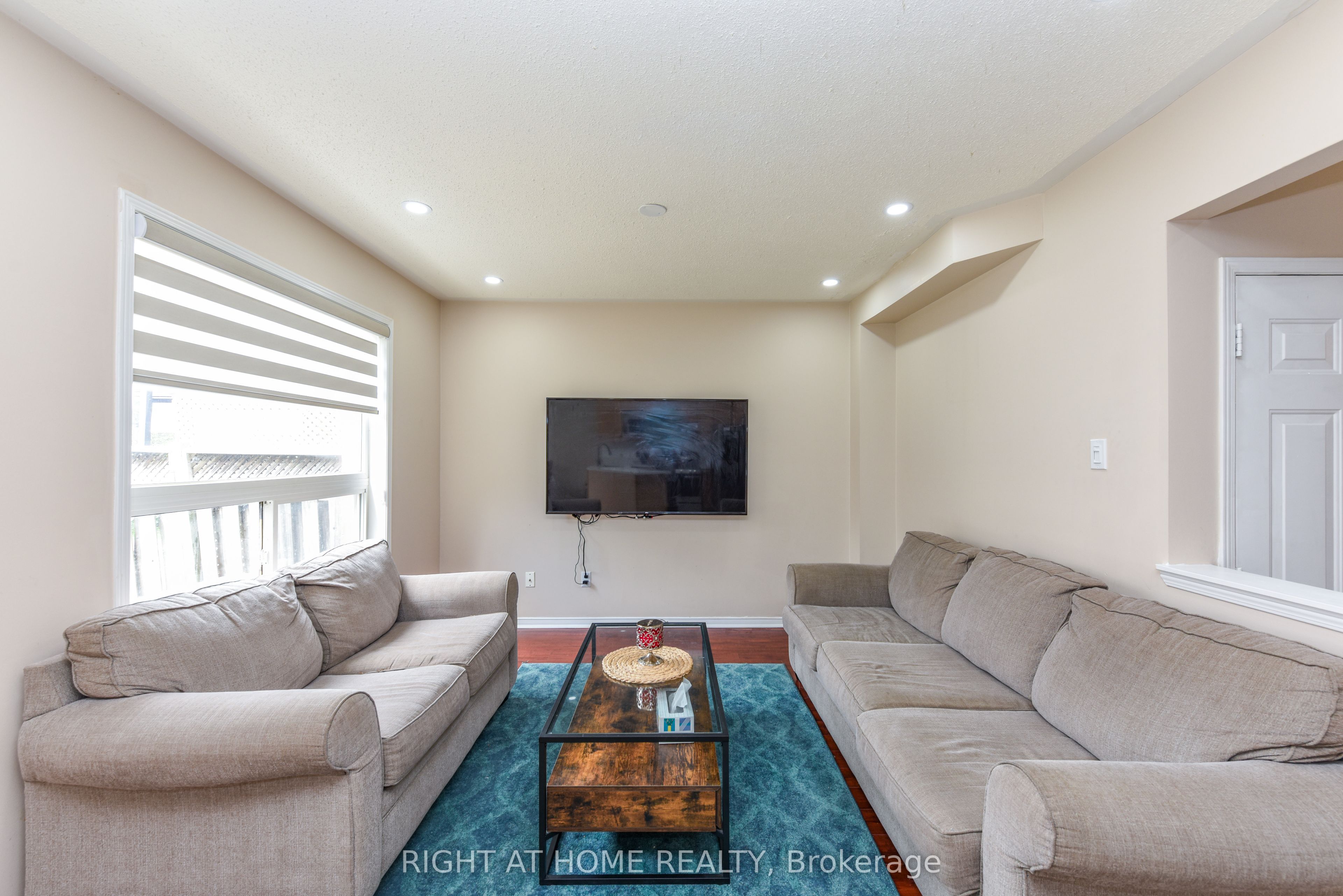 5986 Long Valley Road, Mississauga, ON L5M 6K4 photo 5