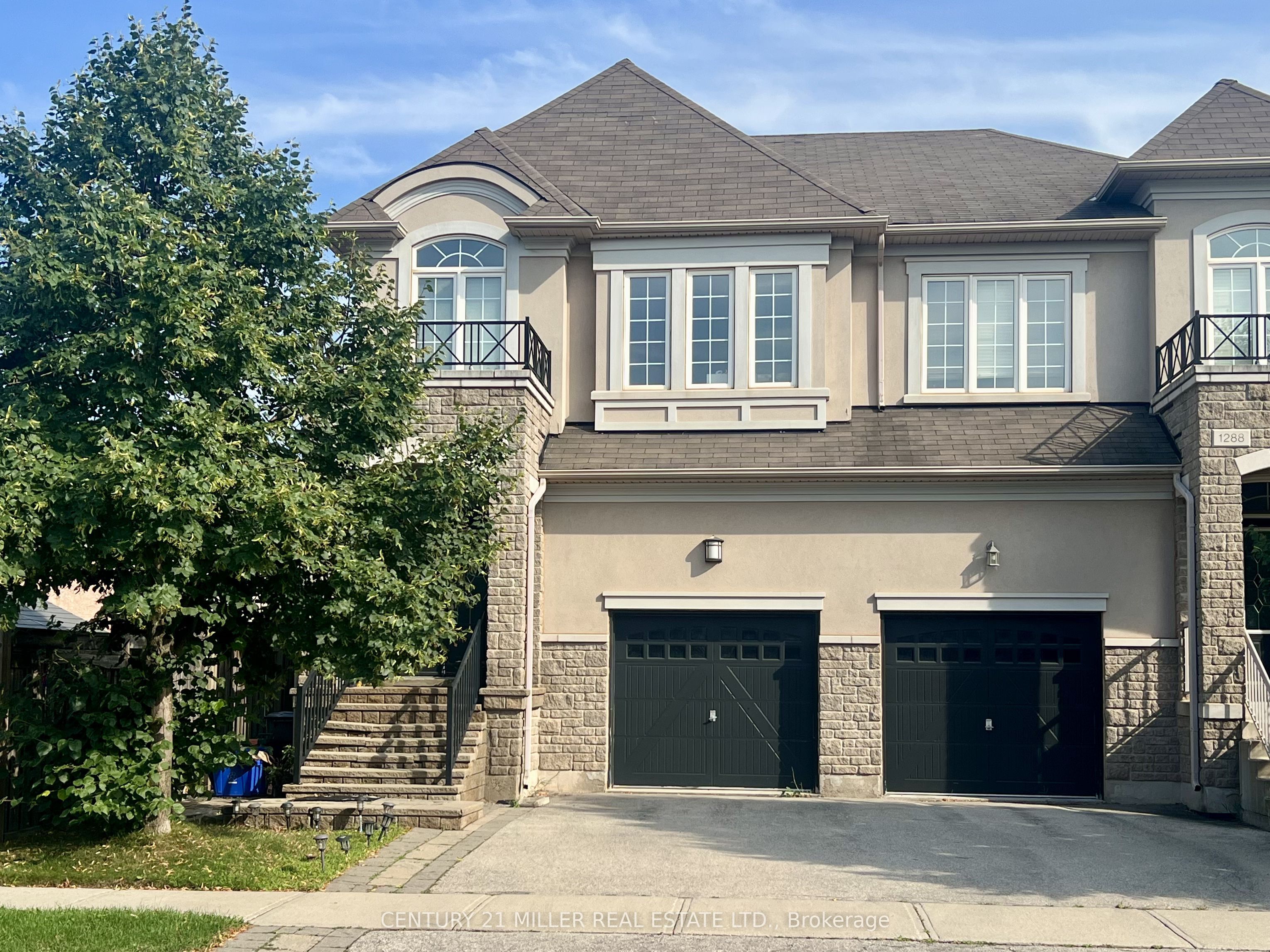 1290 Craigleith Road, Oakville, ON L6H 0B6
