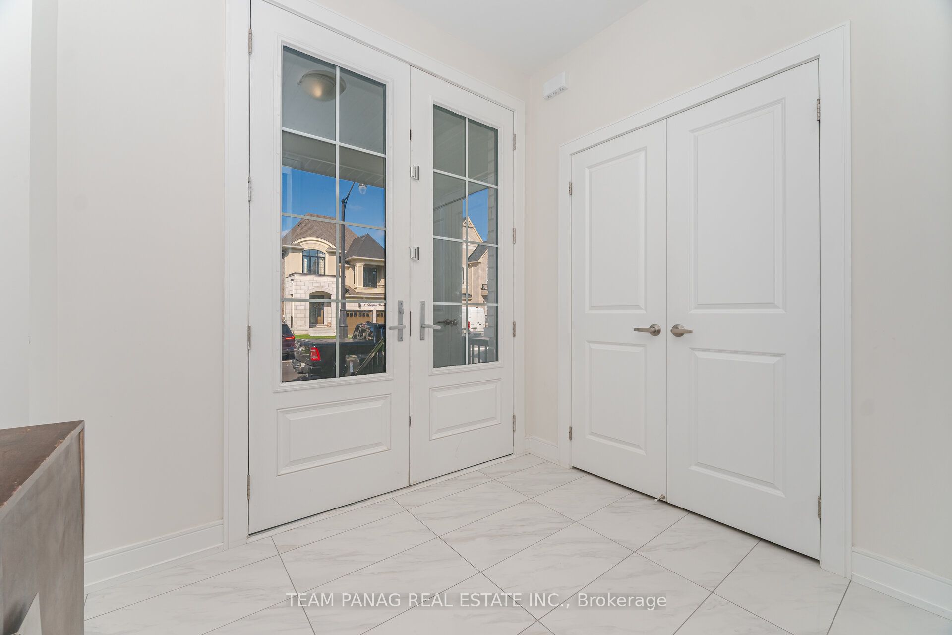 9 Bergin Street, Brampton, ON L6X 0X1 photo 5