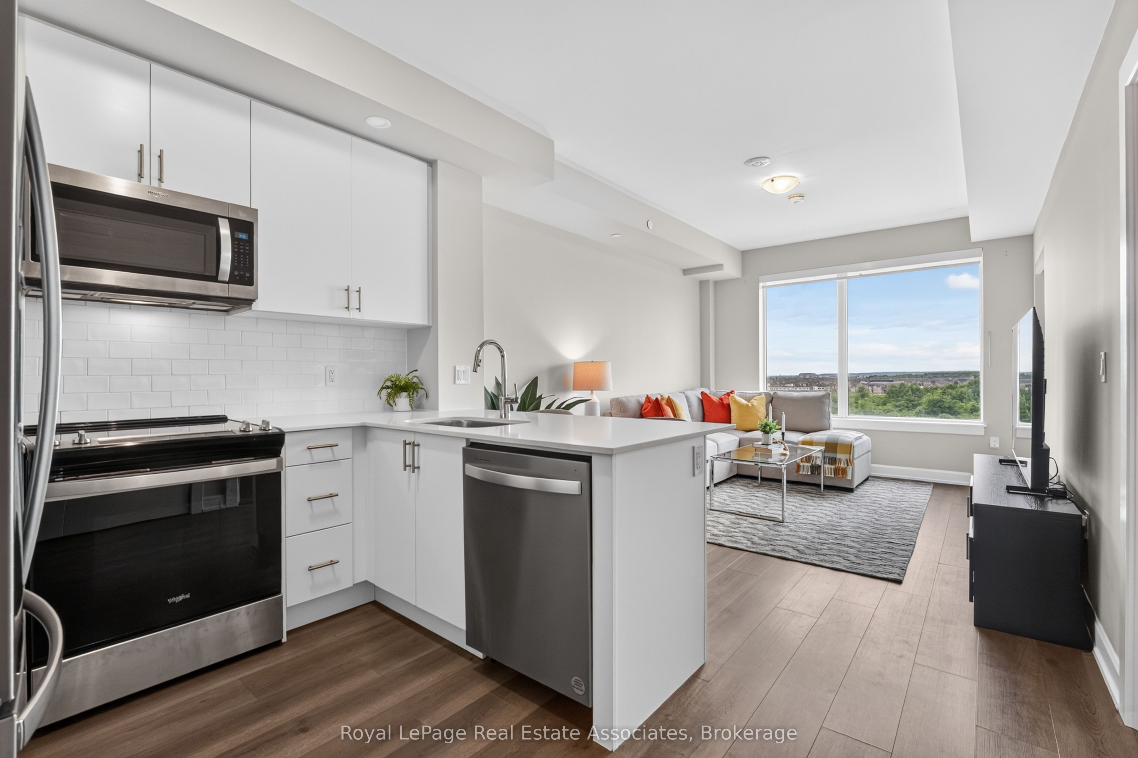3200 William Coltson Avenue 622, Oakville, ON L6H 7B9 photo 2
