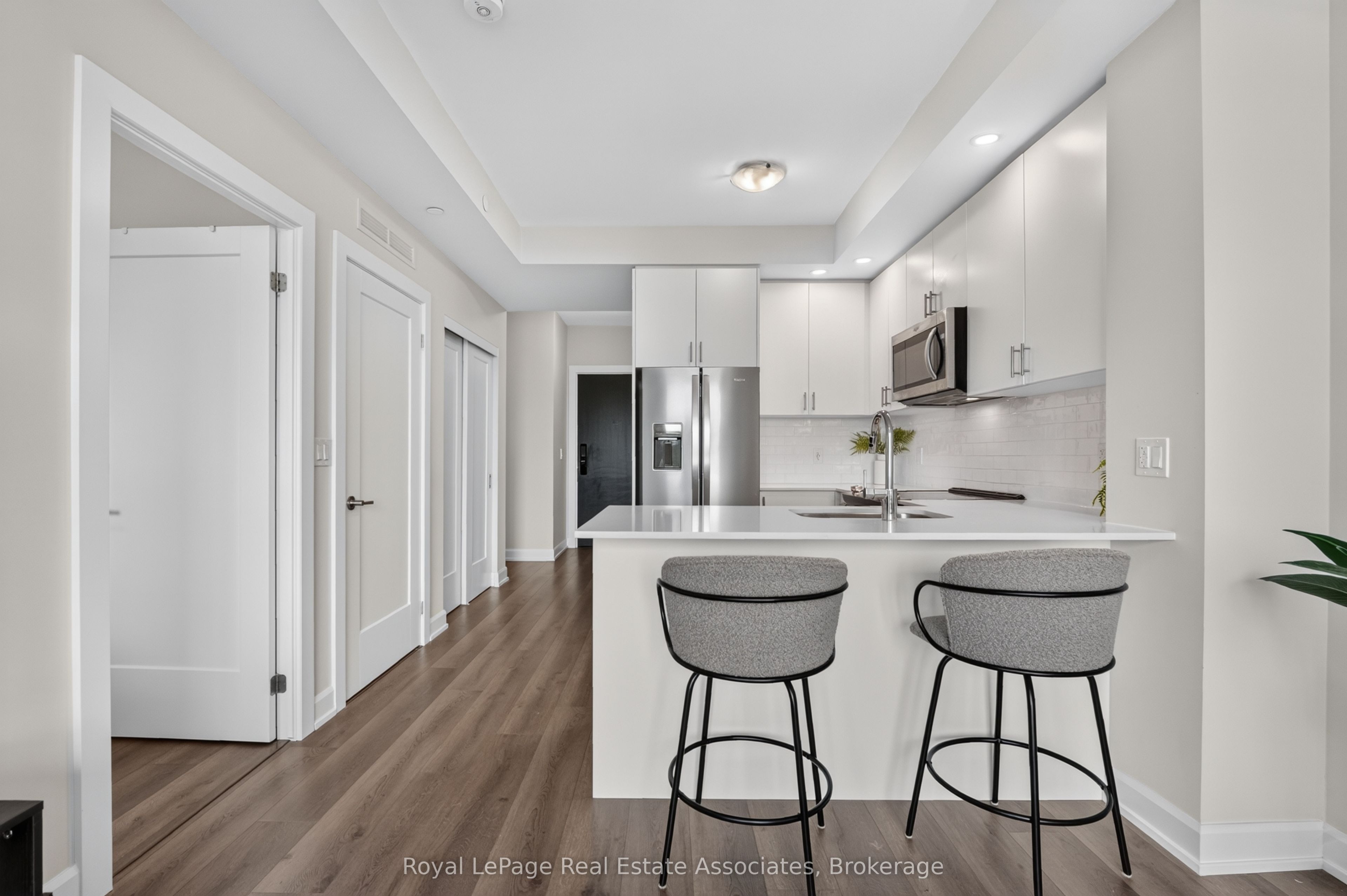 3200 William Coltson Avenue 622, Oakville, ON L6H 7B9 photo 3