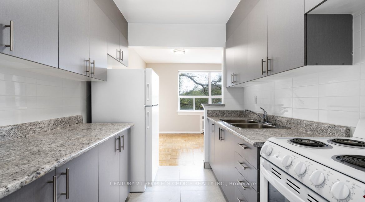 183 Berry Road 312, Toronto, ON M8Y 1W9 photo 5