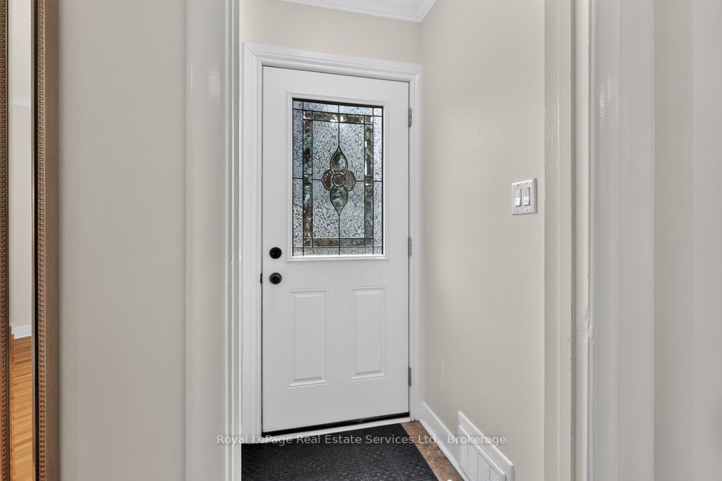 79 Kingswood Road Main, Oakville, ON L6K 2E2 photo 4