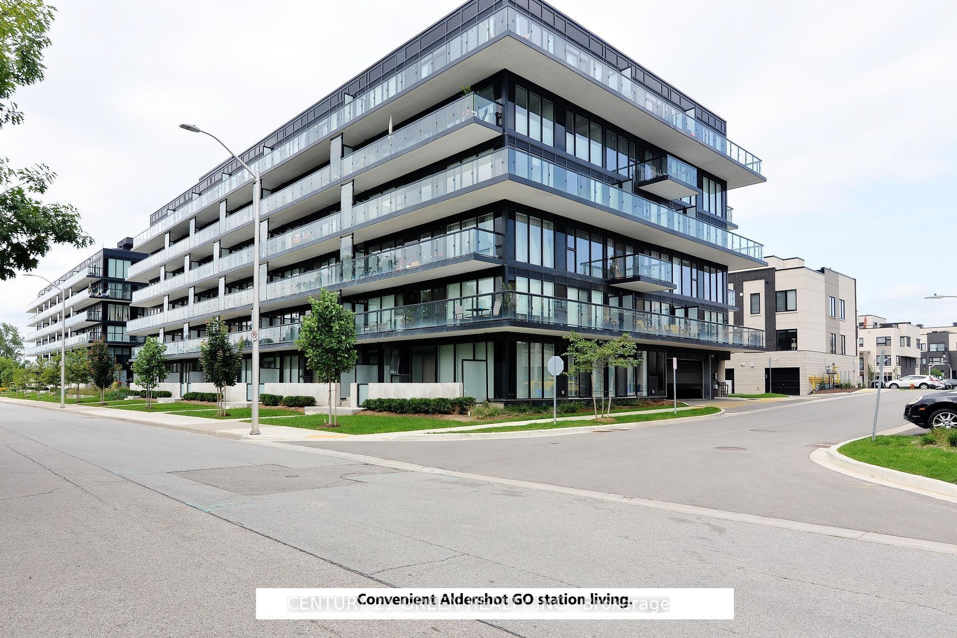 1117 Cooke Boulevard A211, Burlington, ON L7T 0C6 photo 2