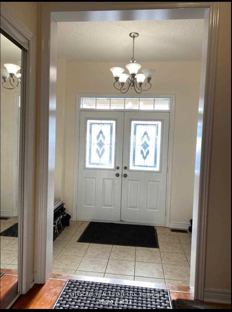 30 Sea Lion Road Main, Brampton, ON L6V 4P8 photo 2