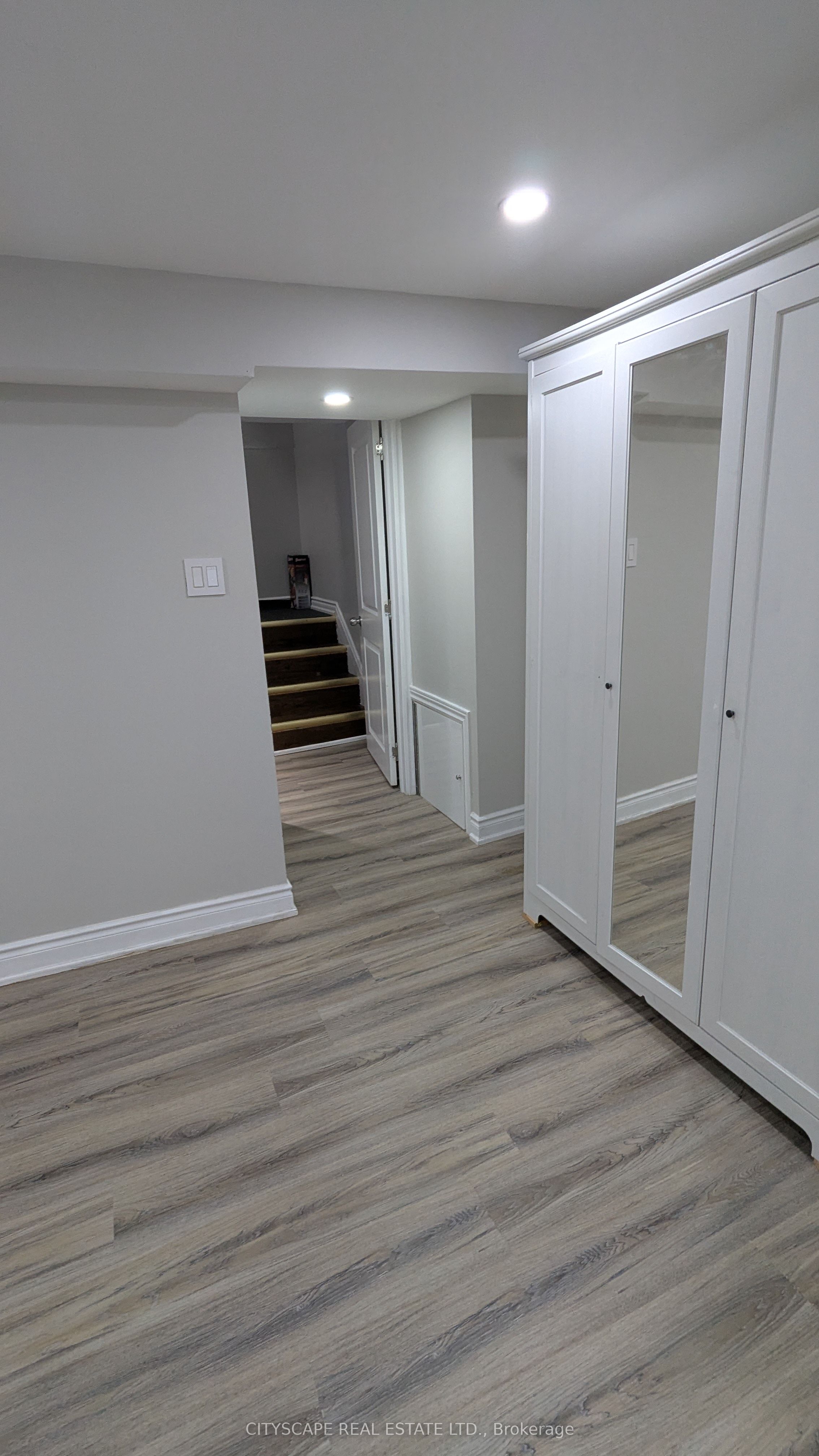 16 Melody Road Basement, Toronto, ON M9M 1C7 photo 4