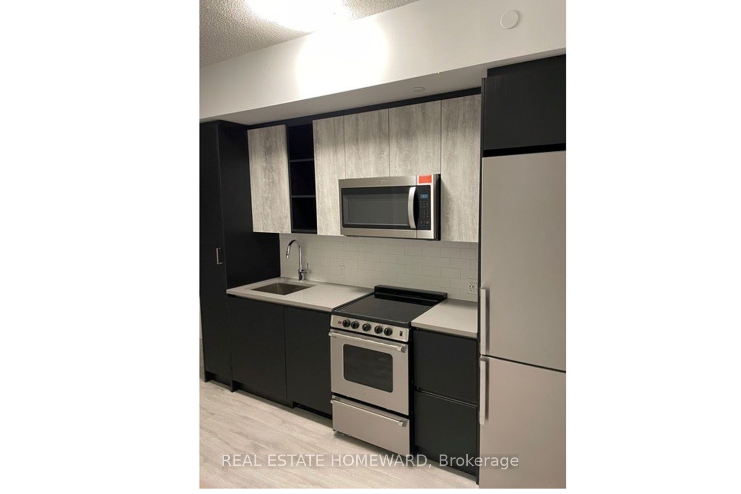 251 Manitoba Street 2802, Toronto, ON M8Y 0C7 photo 3