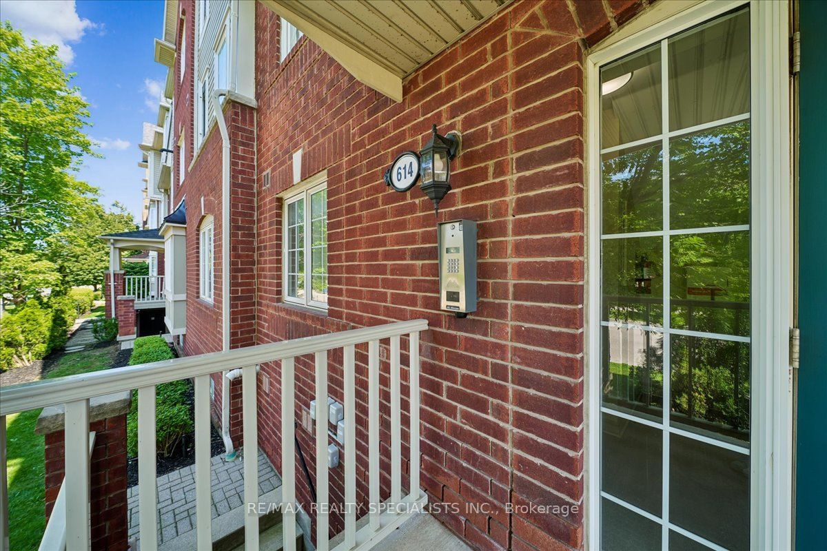 614 Shoreline Drive 5, Mississauga, ON L5B 0A8 photo 5