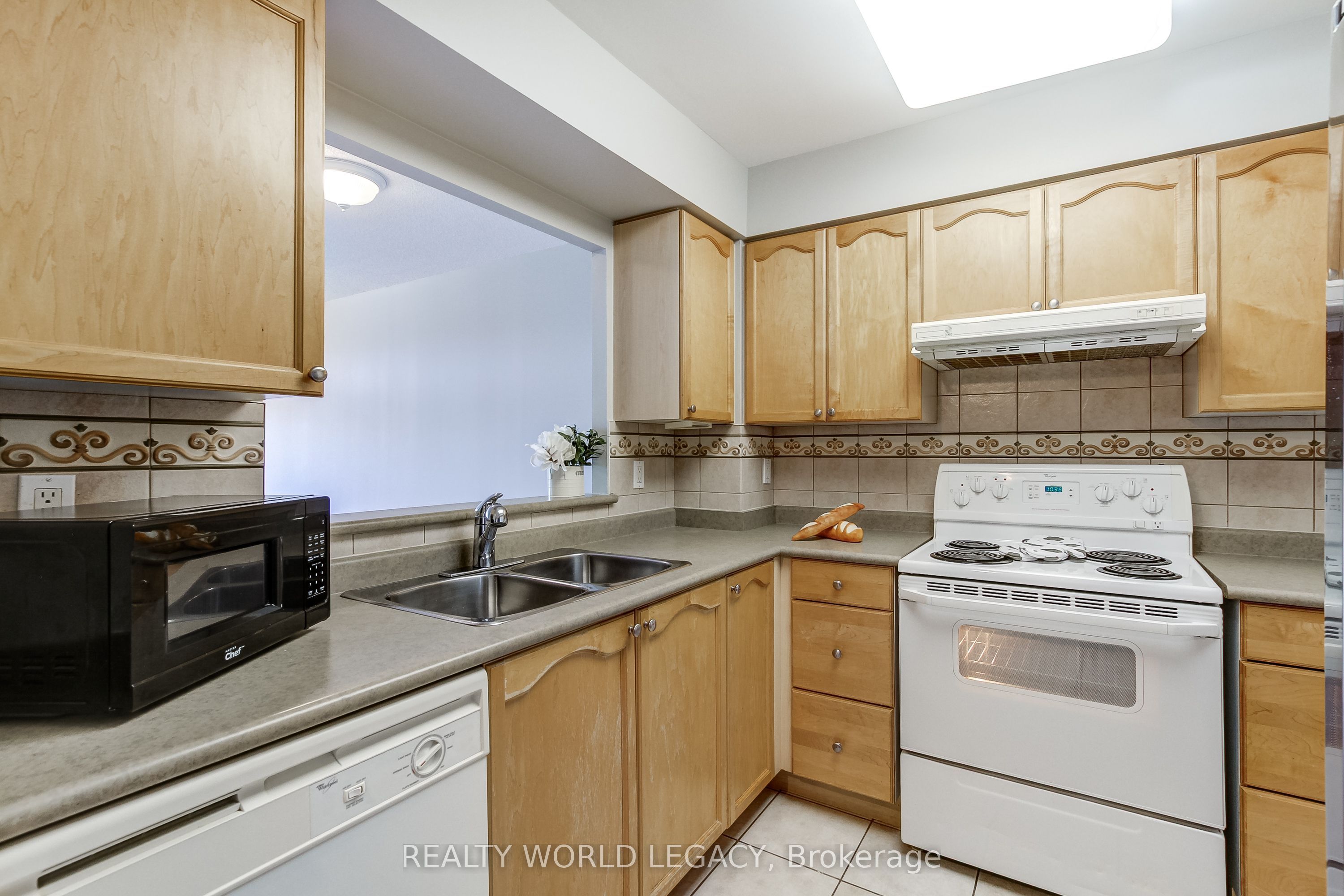 100 Burloak Drive 1414, Burlington, ON L7L 6P6 photo 5