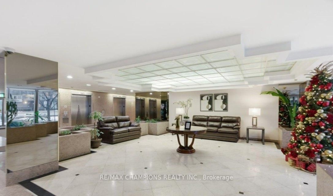 400 Webb Drive 1204, Mississauga, ON L5B 3Z7 photo 2