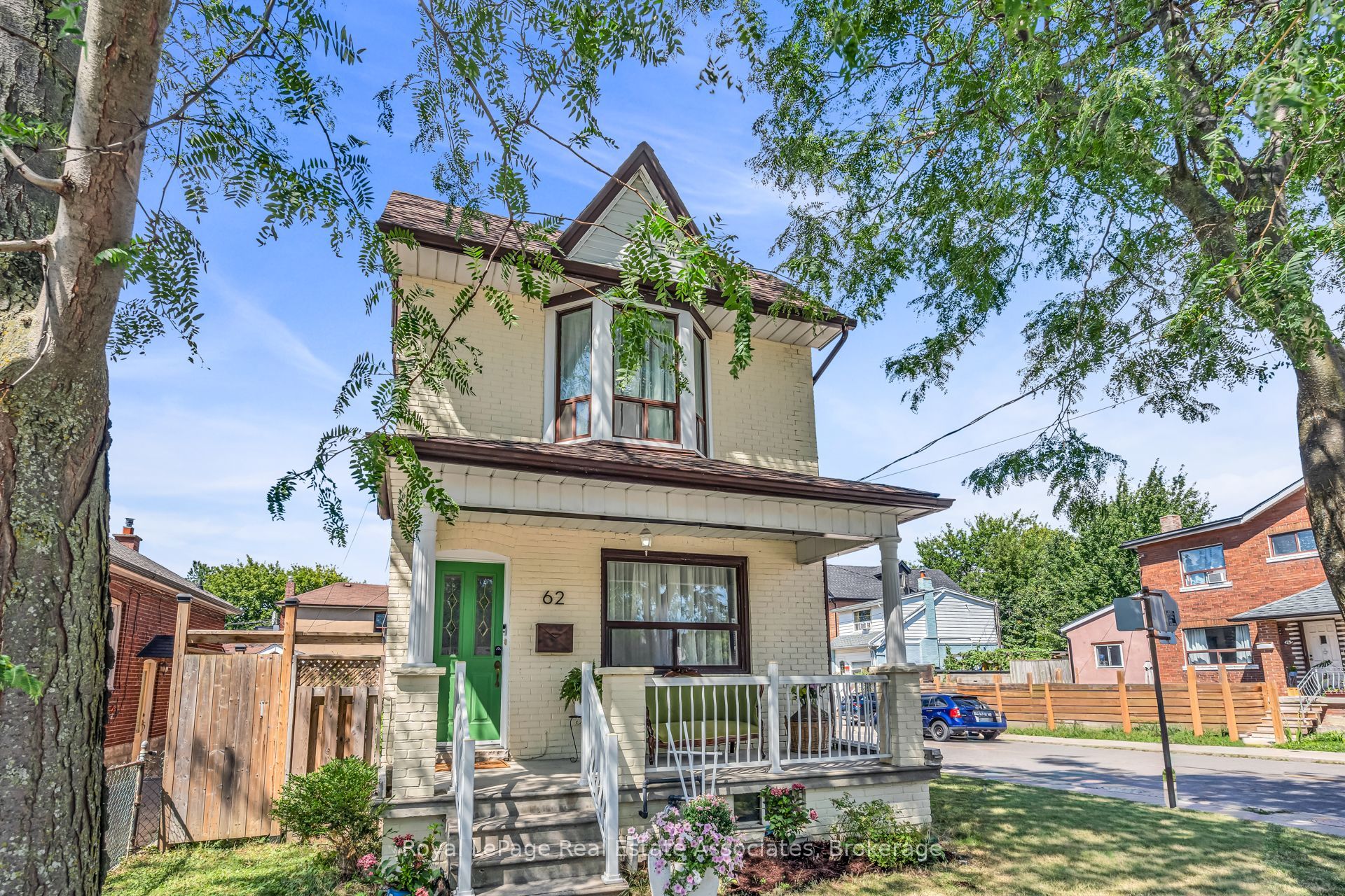 62 Rowntree Avenue, Toronto, ON M6N 1R9 photo 2