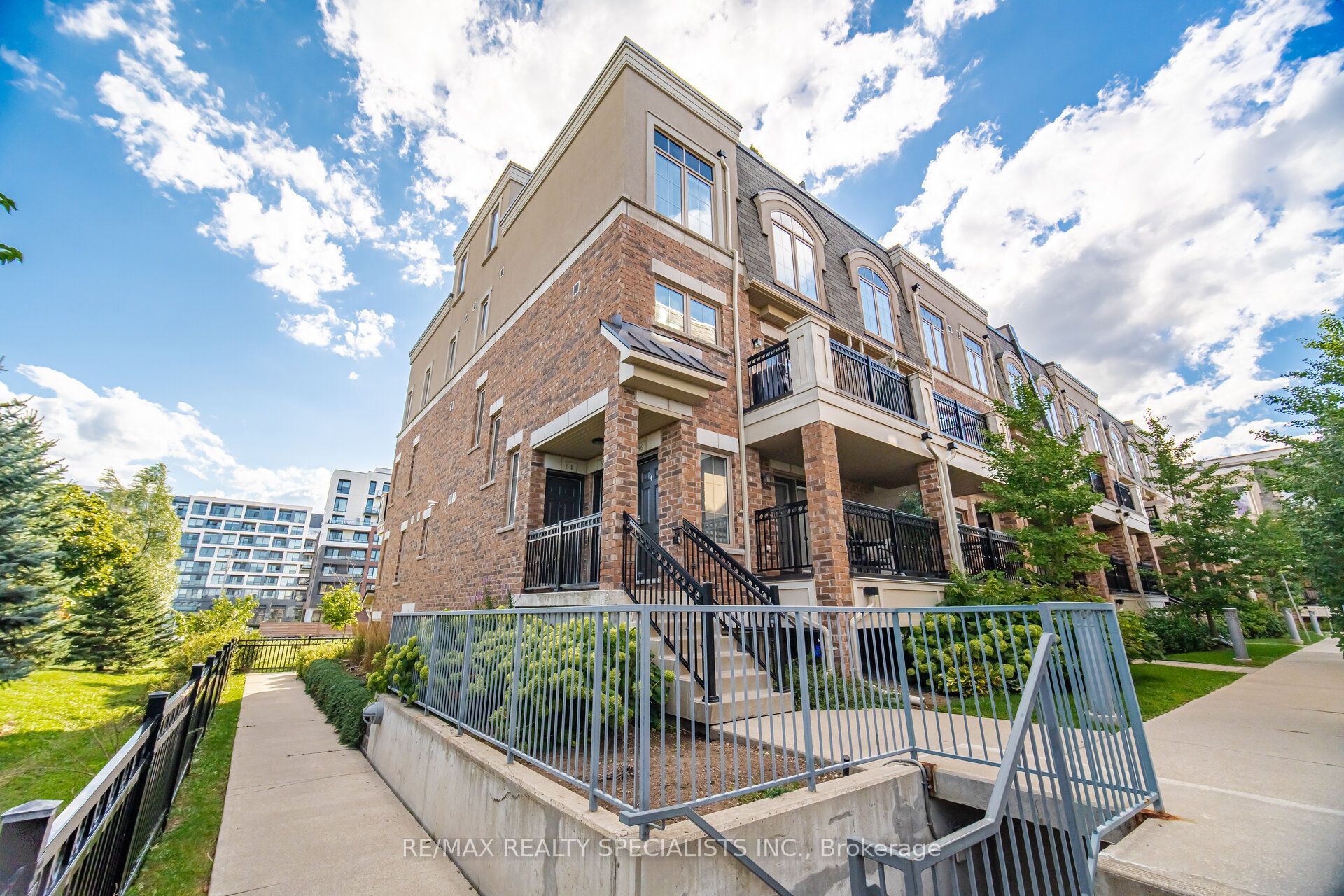 2441 Greenwich Drive 66, Oakville, ON L6M 0S4 photo 4