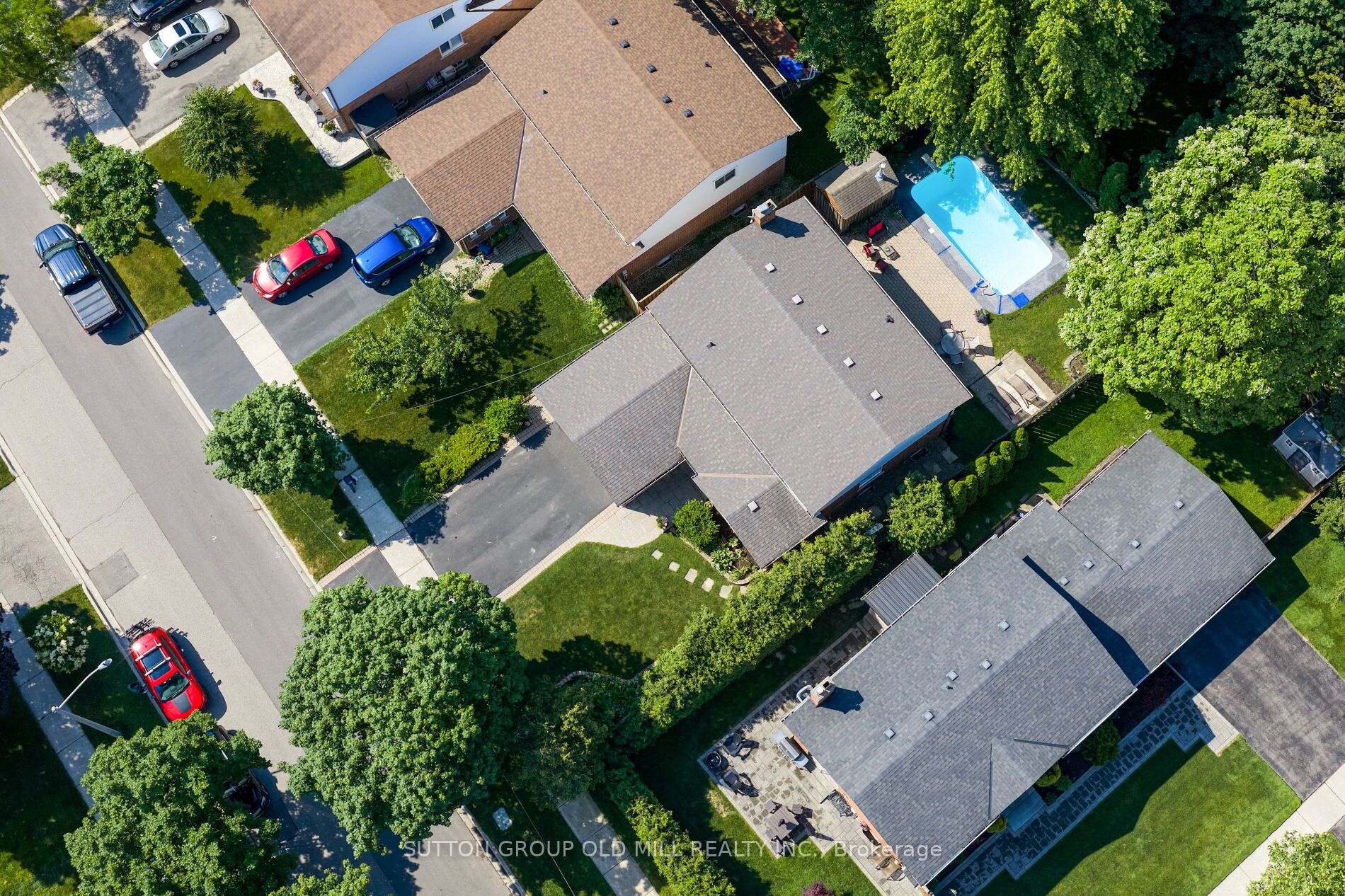 853 Kowal Drive, Mississauga, ON L5H 3T3 photo 4